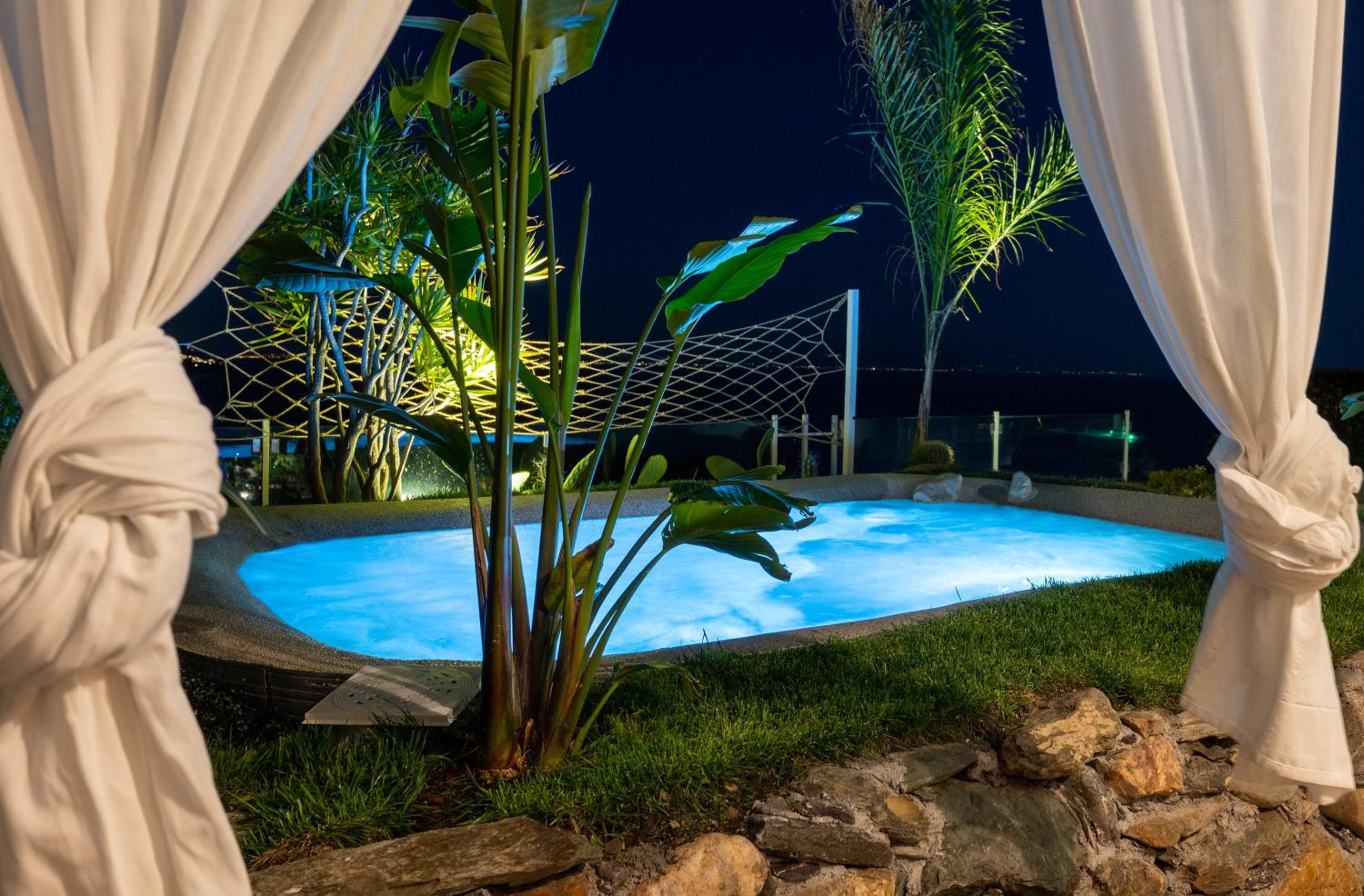 Luxury Taorum villa with spectacular sea views in Taormina