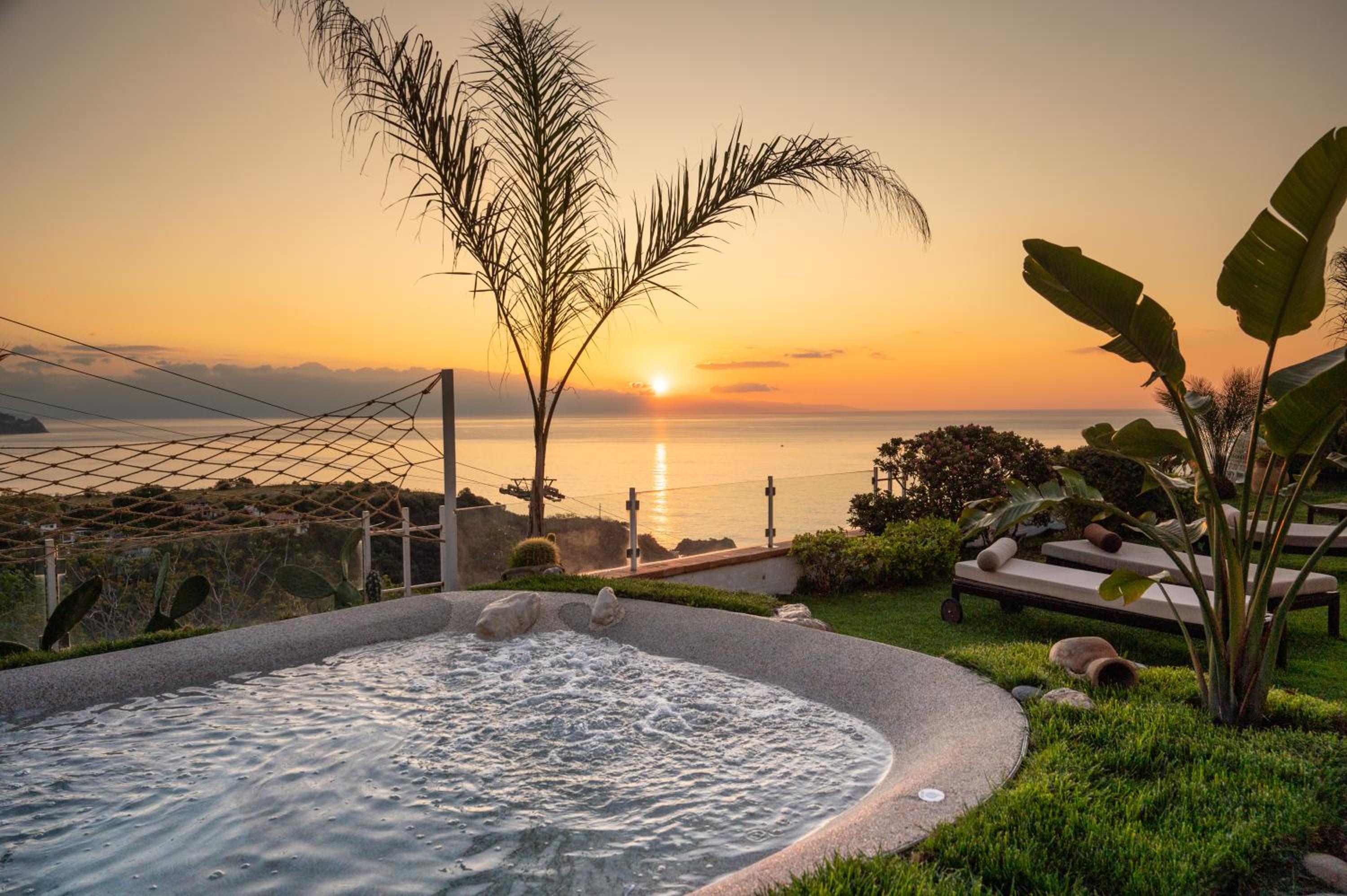 Luxury Taorum villa with spectacular sea views in Taormina