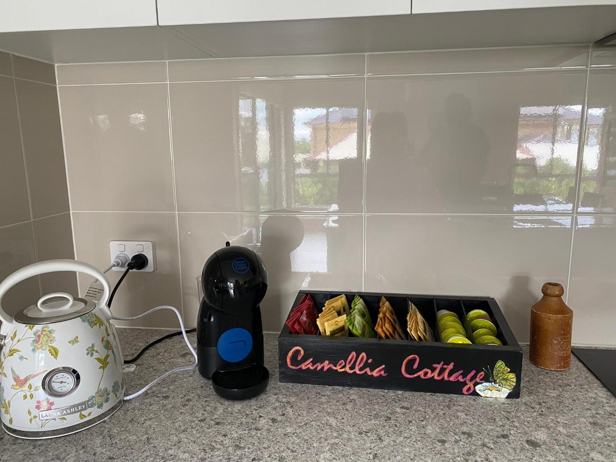 Camellia Cottage Pet Friendly Farm Stay