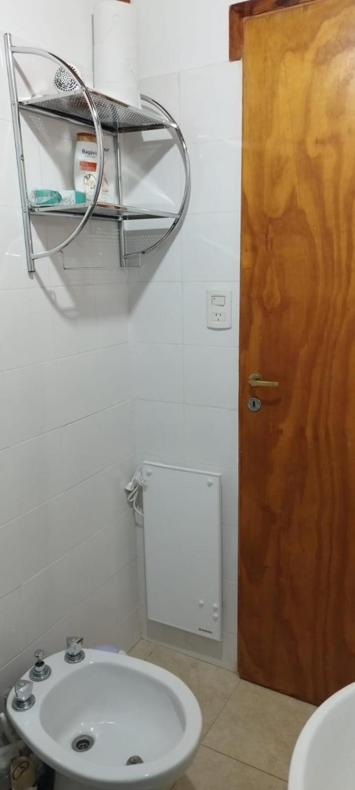 Cabaña El Escape, Potrero de Garay, B del LAgo,600m del lago