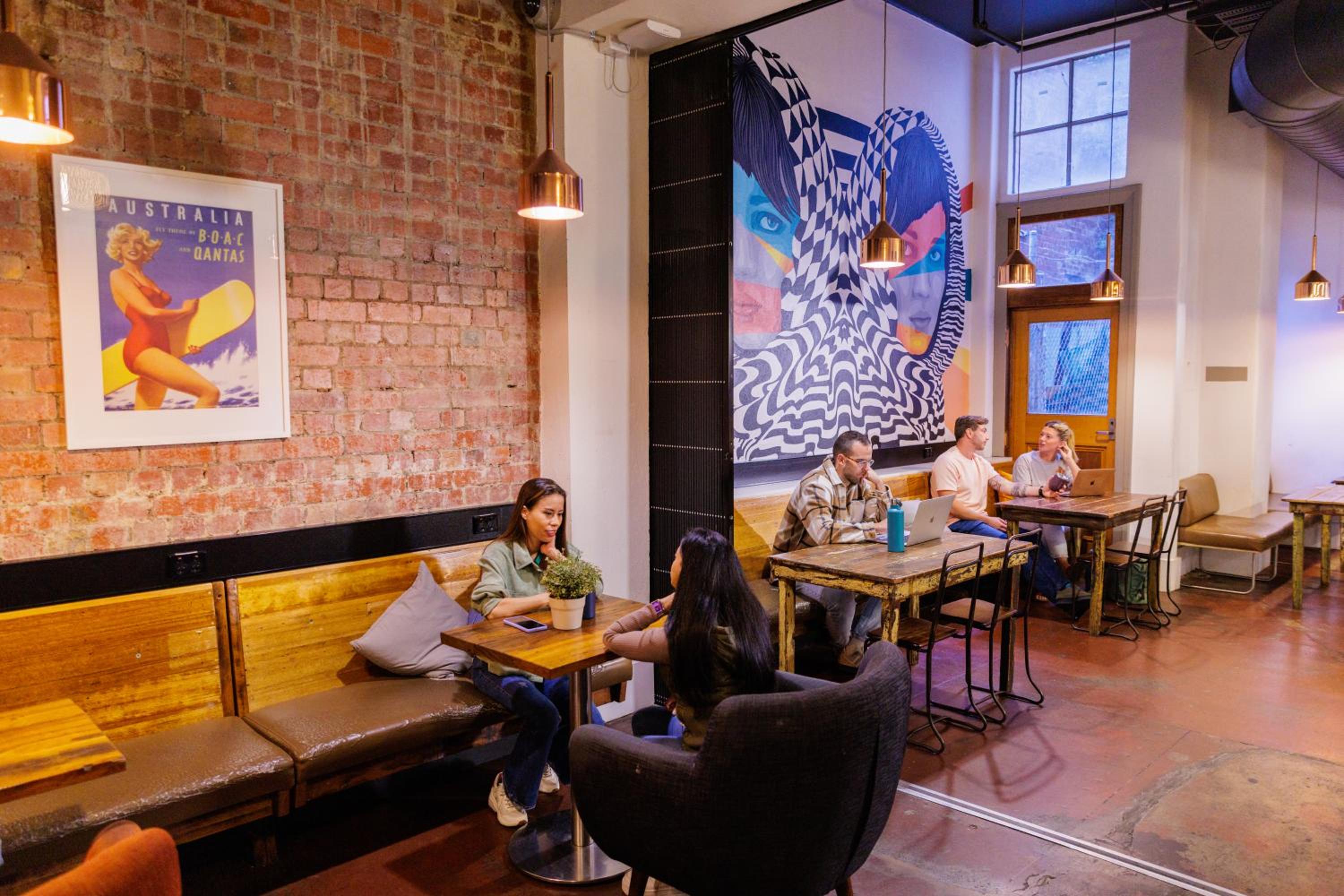 YHA Melbourne Central