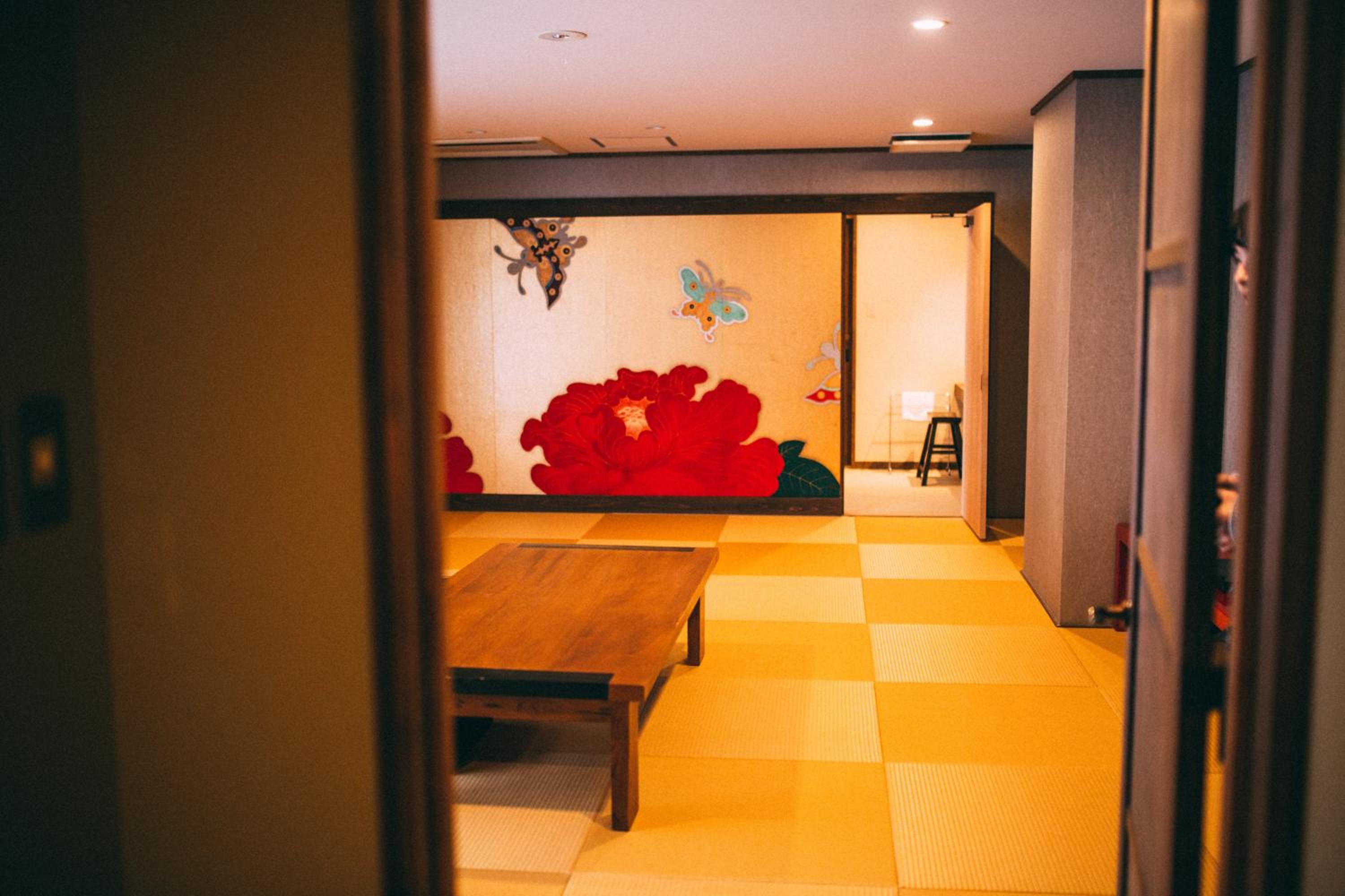 hotel room