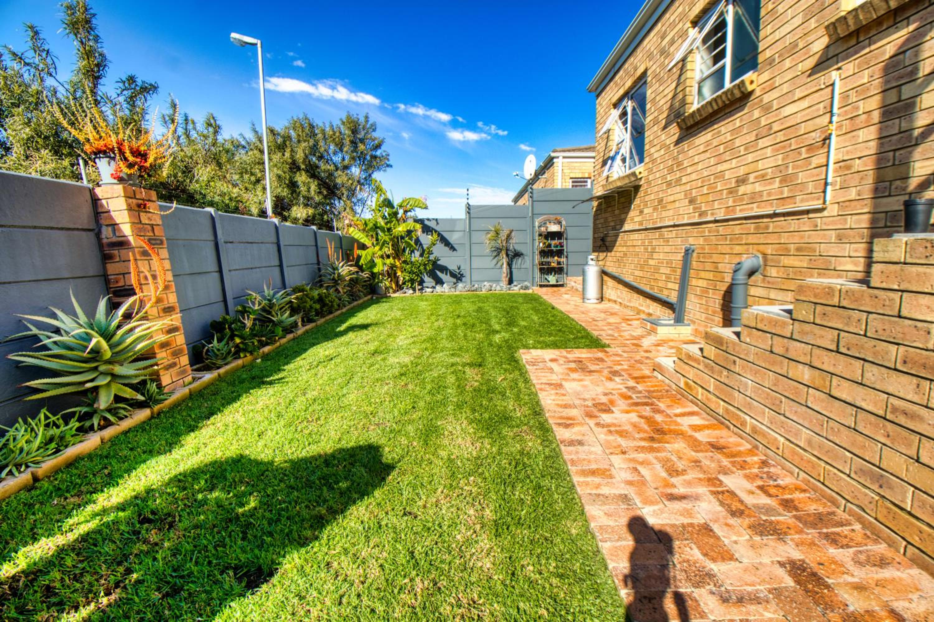 Magnificent Villa Load-Shedding Free! view 4