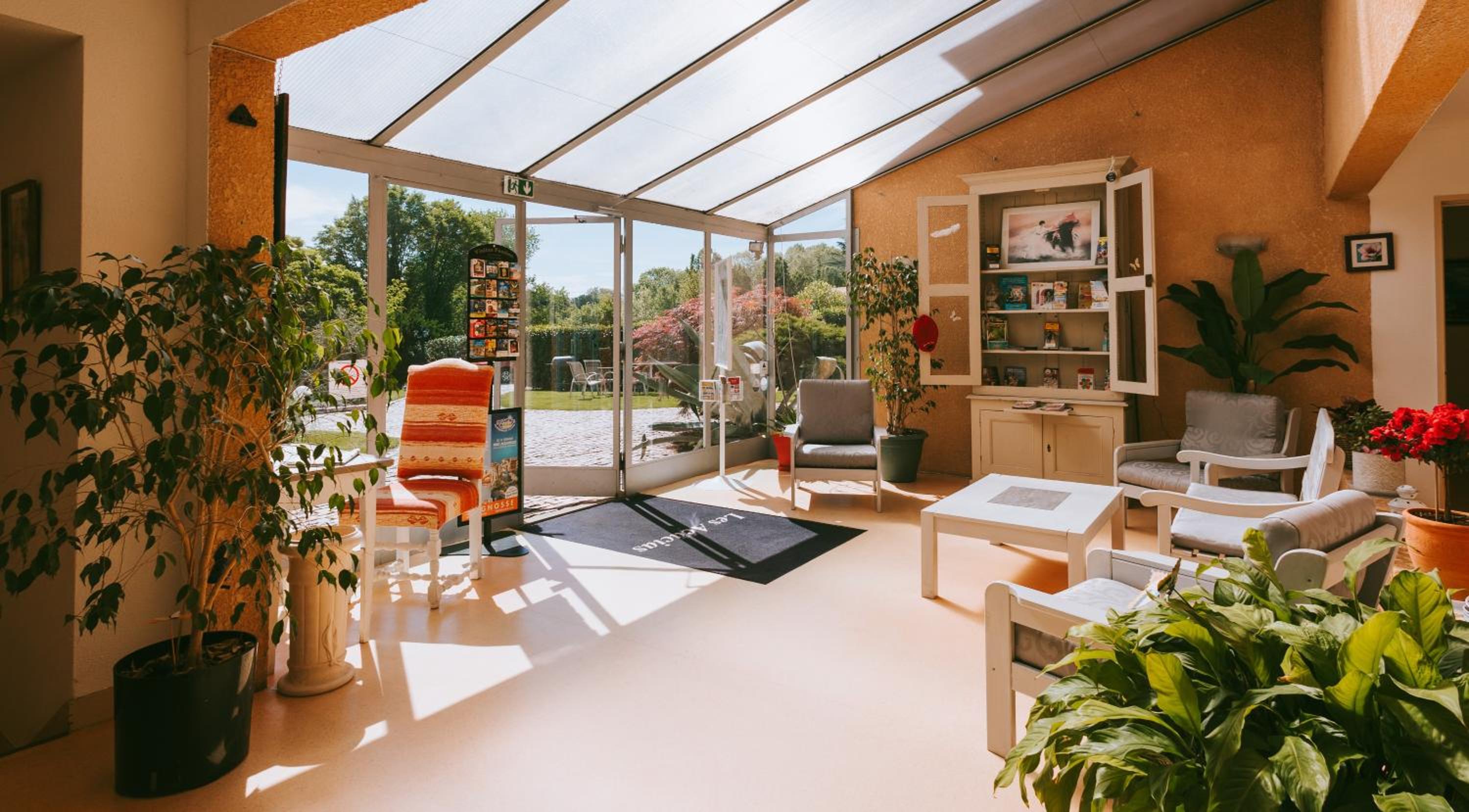Hôtel Studios Les Acacias, photo 10