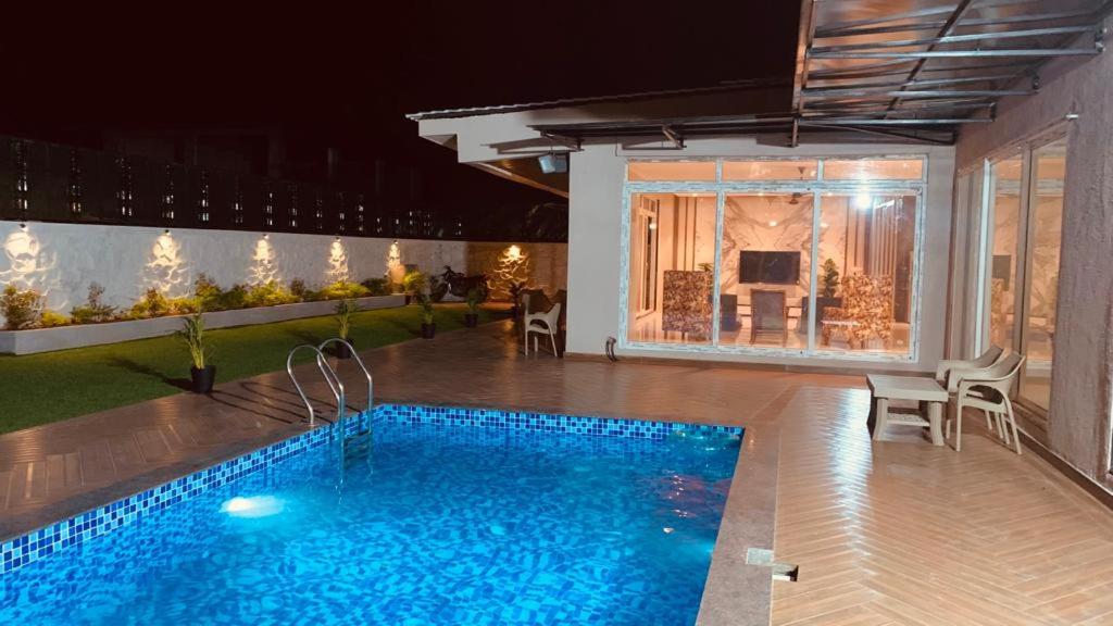 Khopoli XoXo Villa view 5