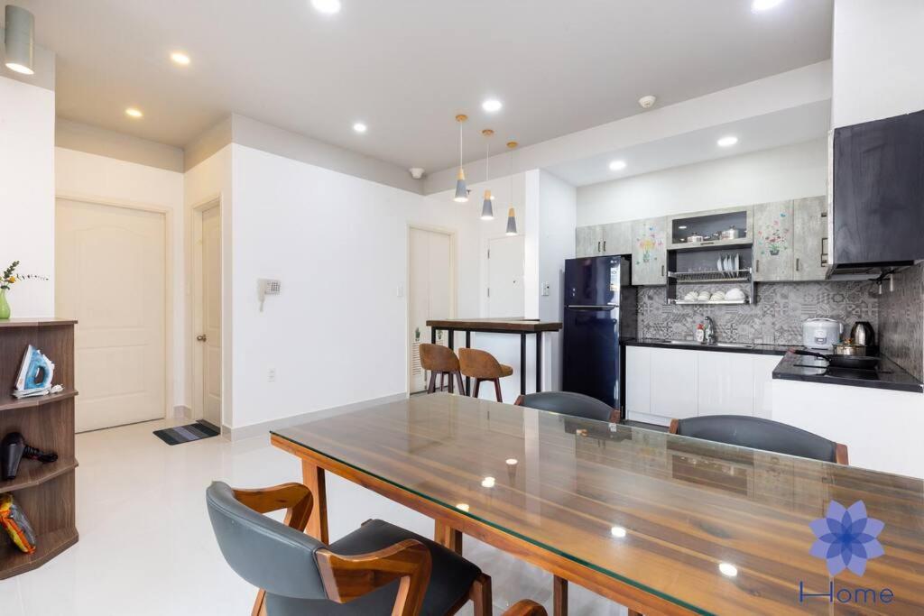 iHome Furnished Apartments in Orchard Garden Building with Free Gym & Pool, Airport Pick-Up Service