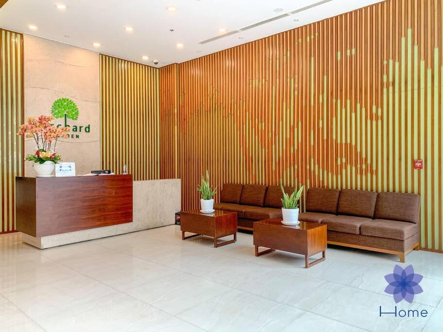 iHome Furnished Apartments in Orchard Garden Building with Free Gym & Pool, Airport Pick-Up Service