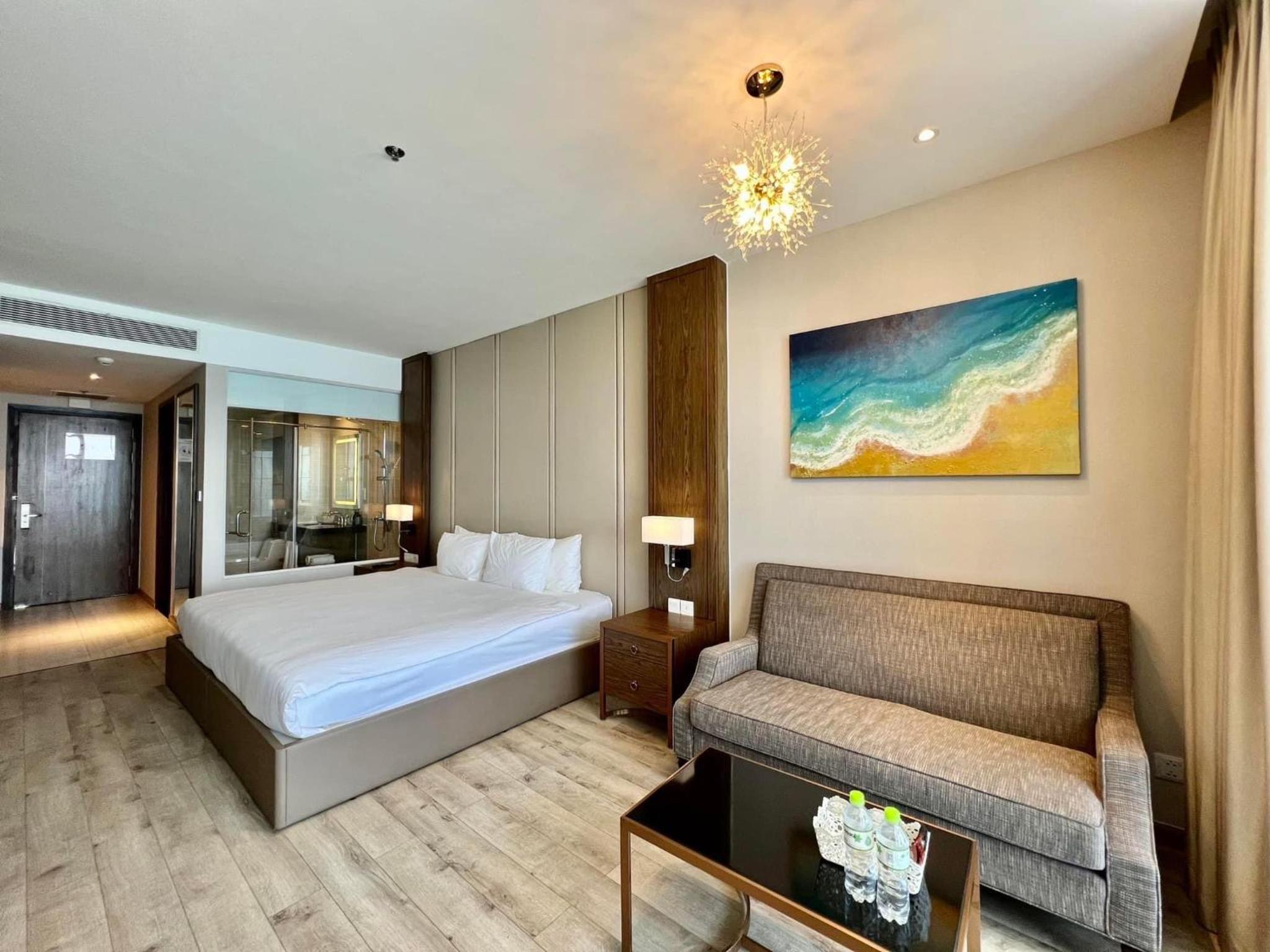 RIS Panorama Condotel