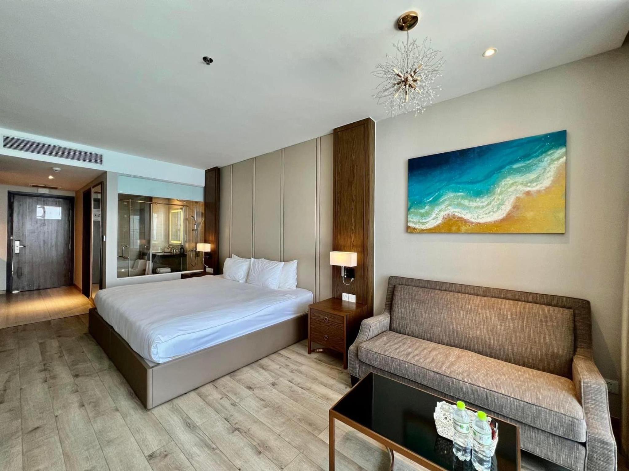 RIS Panorama Condotel