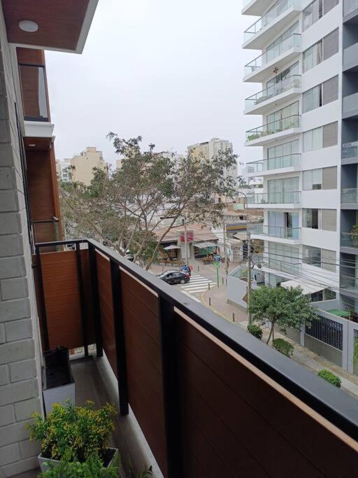 Runawasi Apartments - Killary Miraflores 2BDR