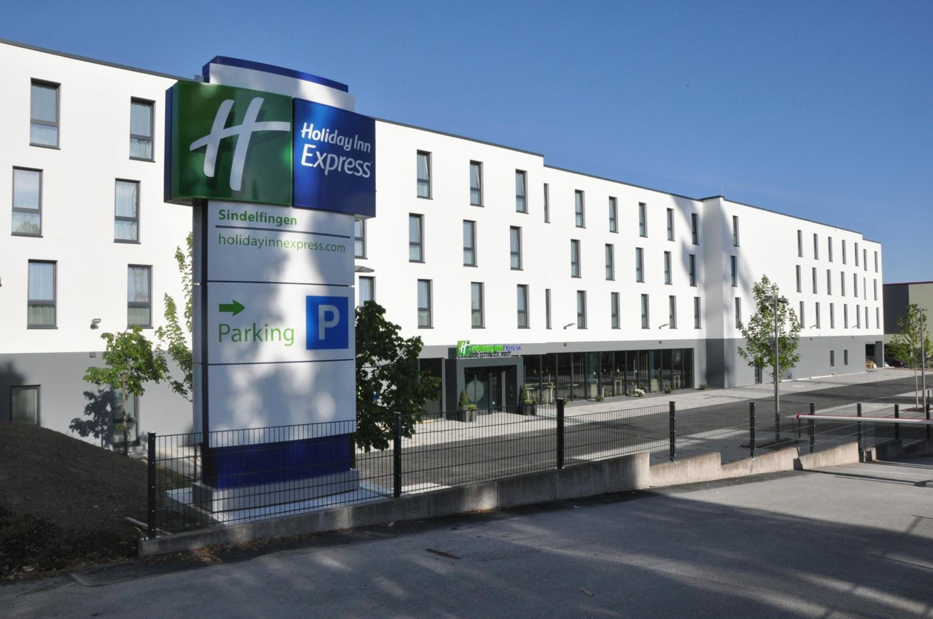 Hotel Holiday Inn Express - Sindelfingen, an IHG Hotel - Image 1