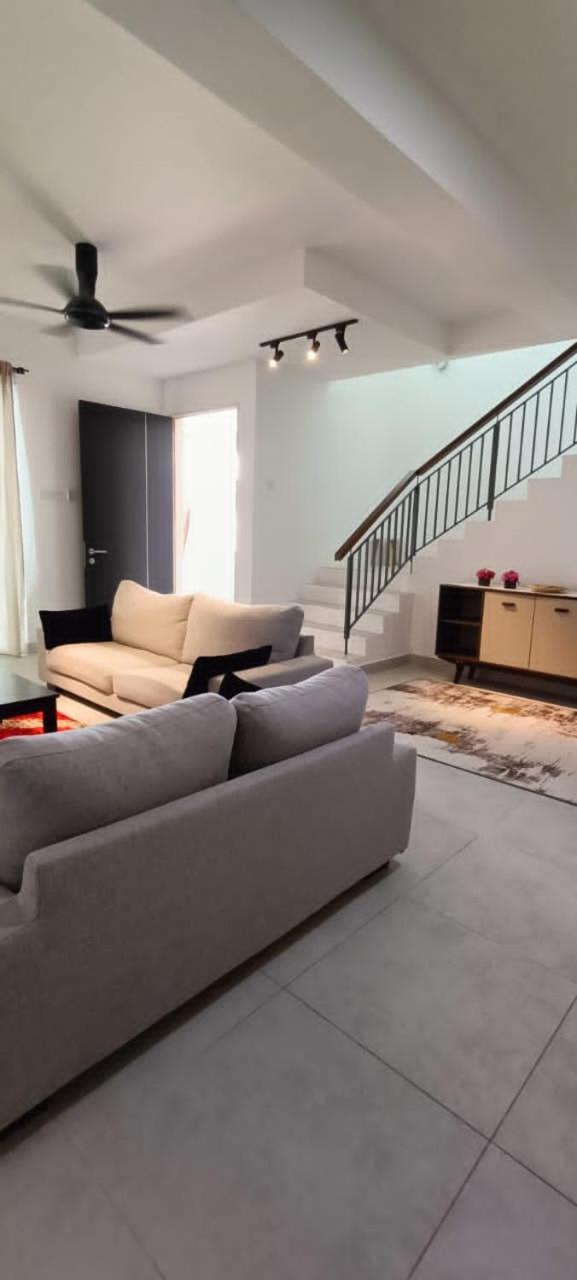 Sierra Hill Homestay