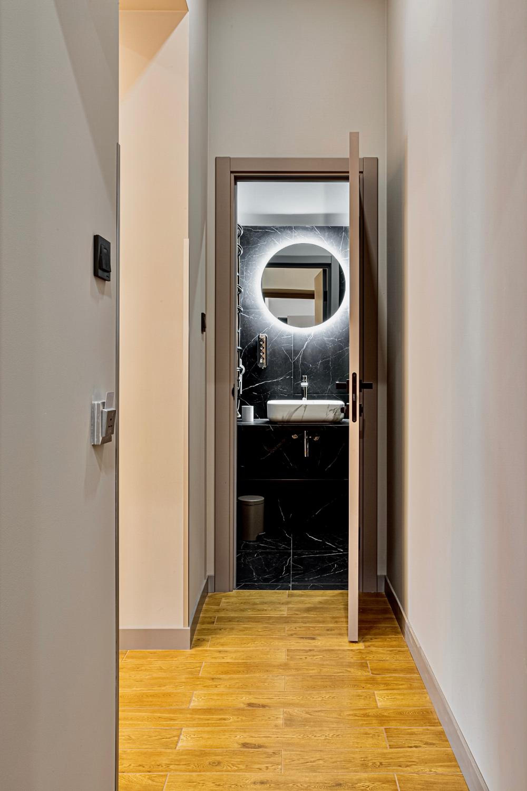 Central Family Boutique Apartments 2 view 2