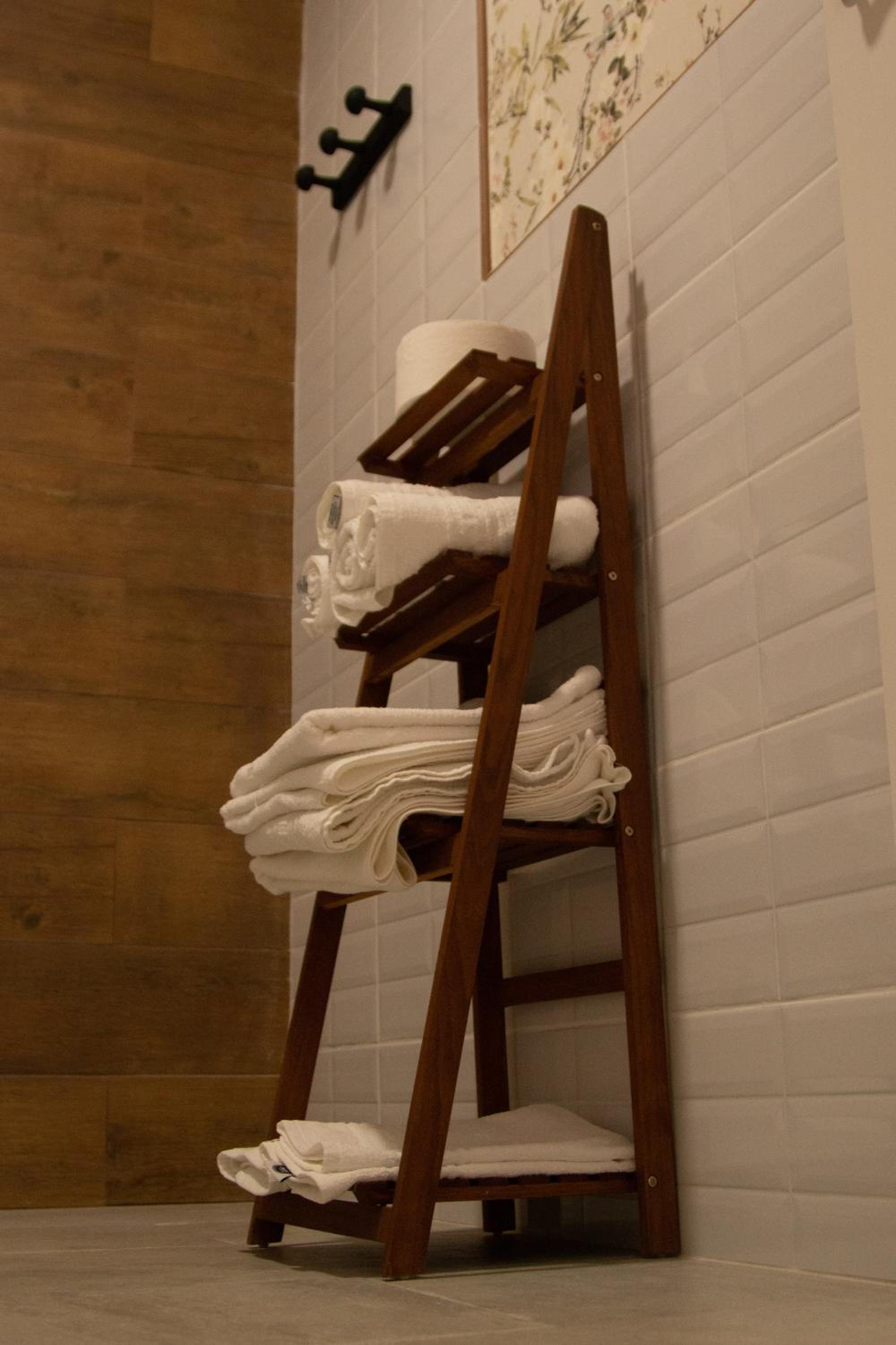Photo 32