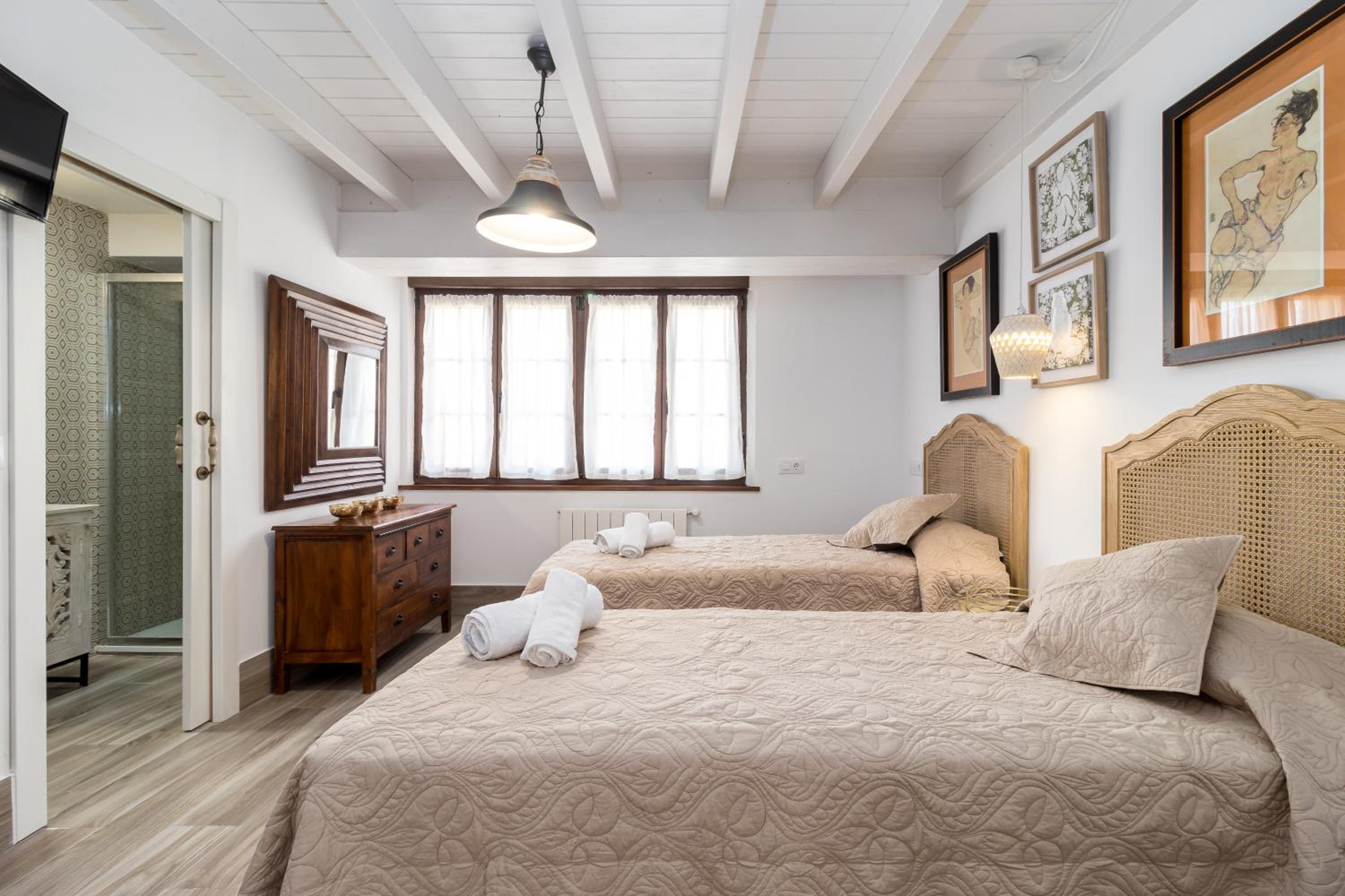 CASA GERRA COMILLAS