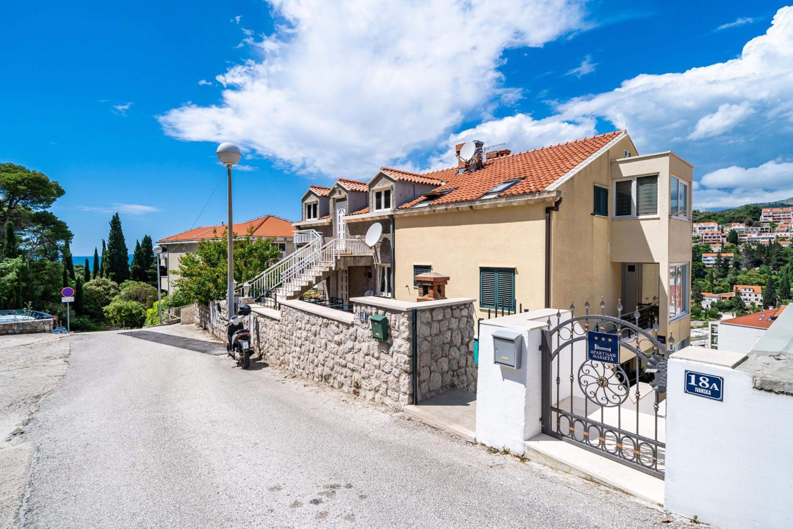 Apartment Marieta