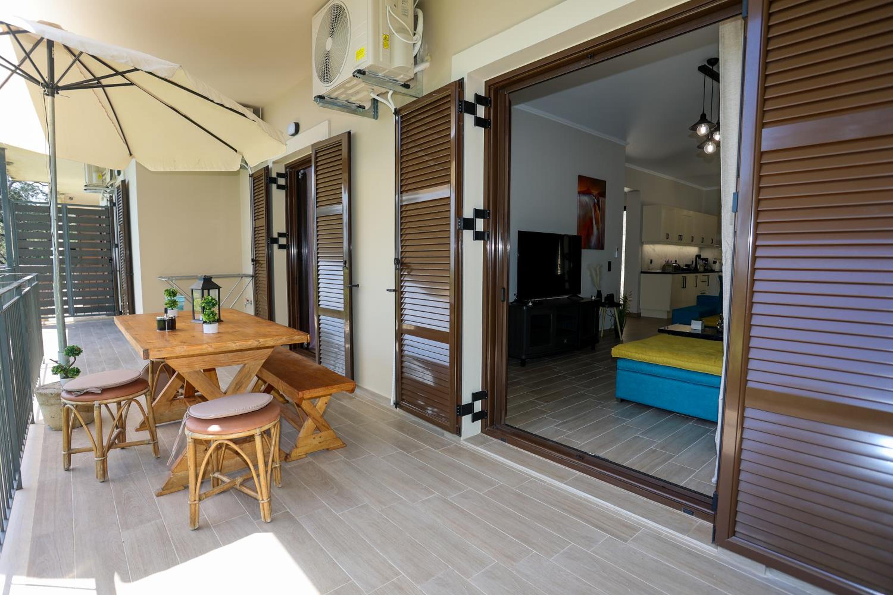 Roberta House