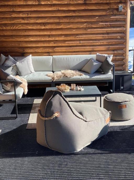 Chalet S - 5 Sterne Luxus Ferienhaus direkt am Eibsee und Zugspitze
