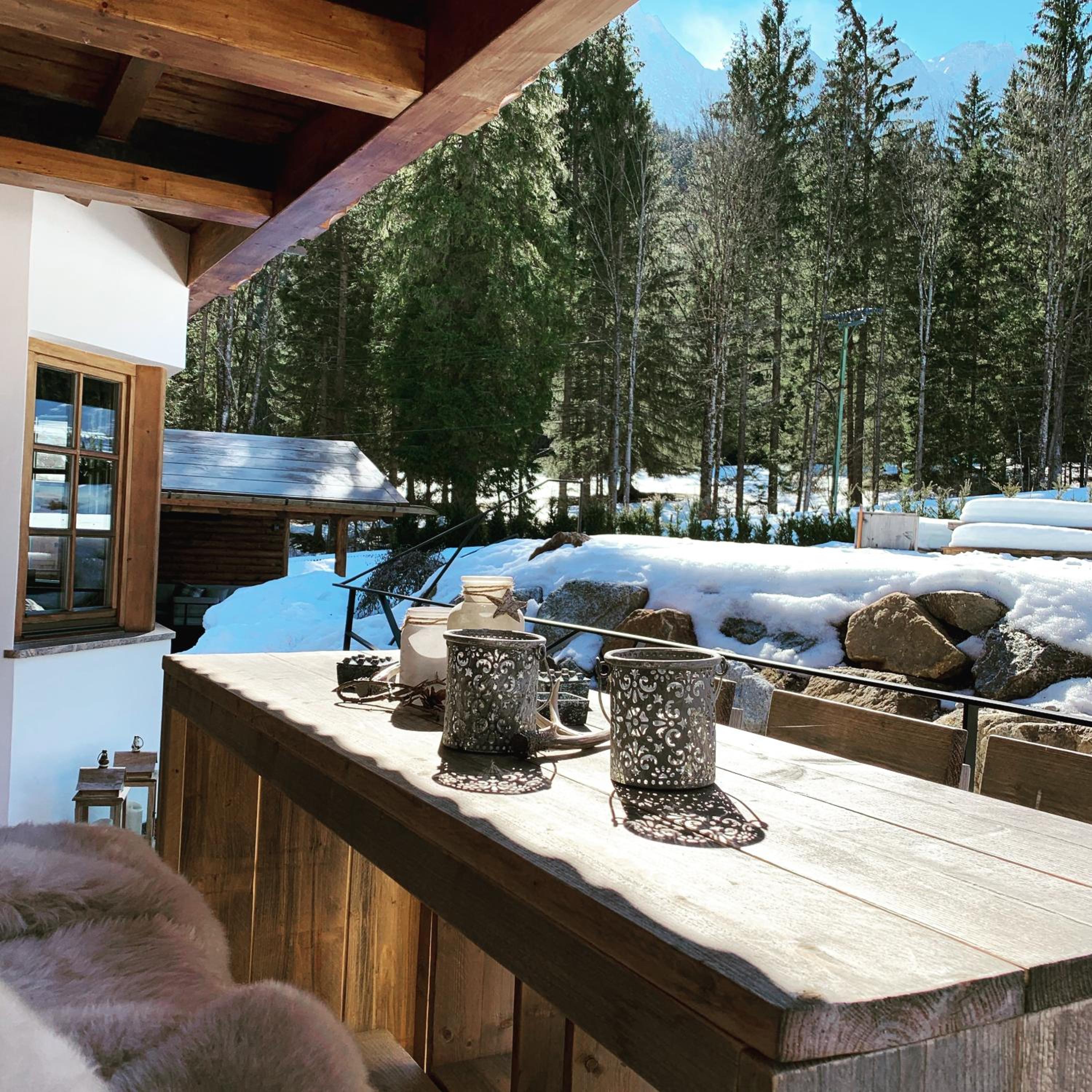 Chalet S - 5 Sterne Luxus Ferienhaus direkt am Eibsee und Zugspitze
