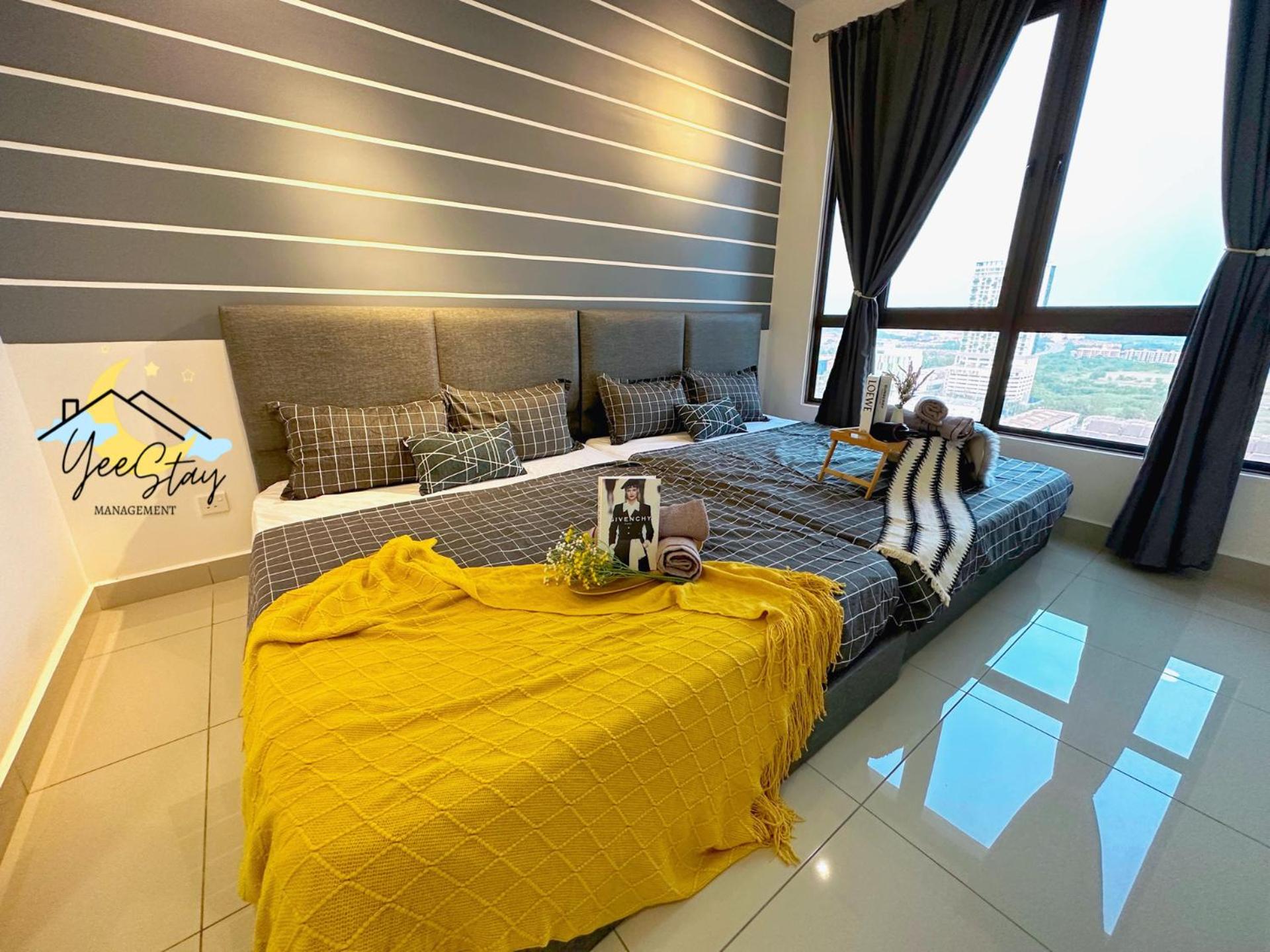 SeaView PoolView CityView BaliResidence Video game 5minJonker view 4