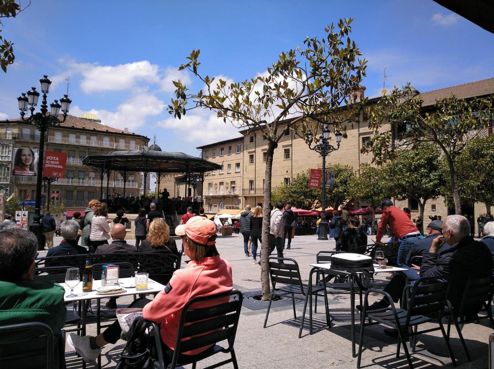 Haro Plaza Glam Tourist Home