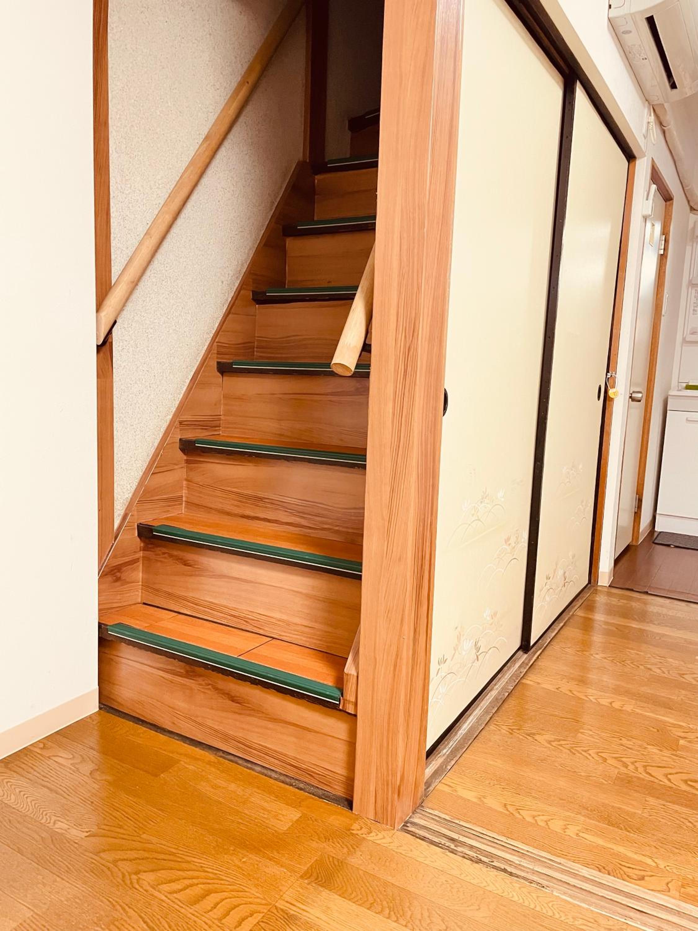Osaka SENJU2 traditional Tatami whole house 2-5 ppl 3 mins walk to station
