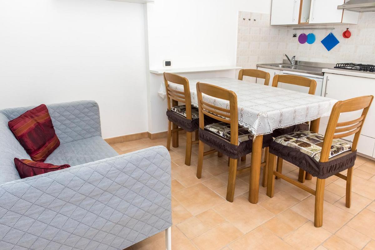 N219 - Numana, delizioso trilocale in centro view 4