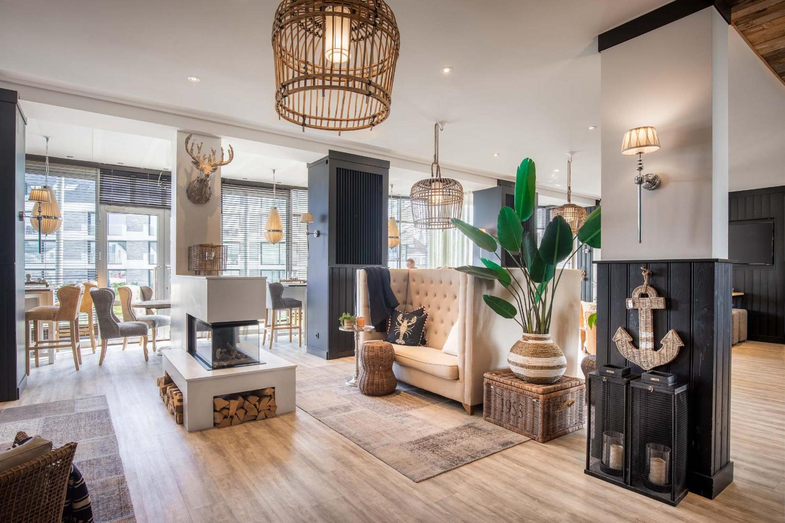 Hotel West Bay - Image 1