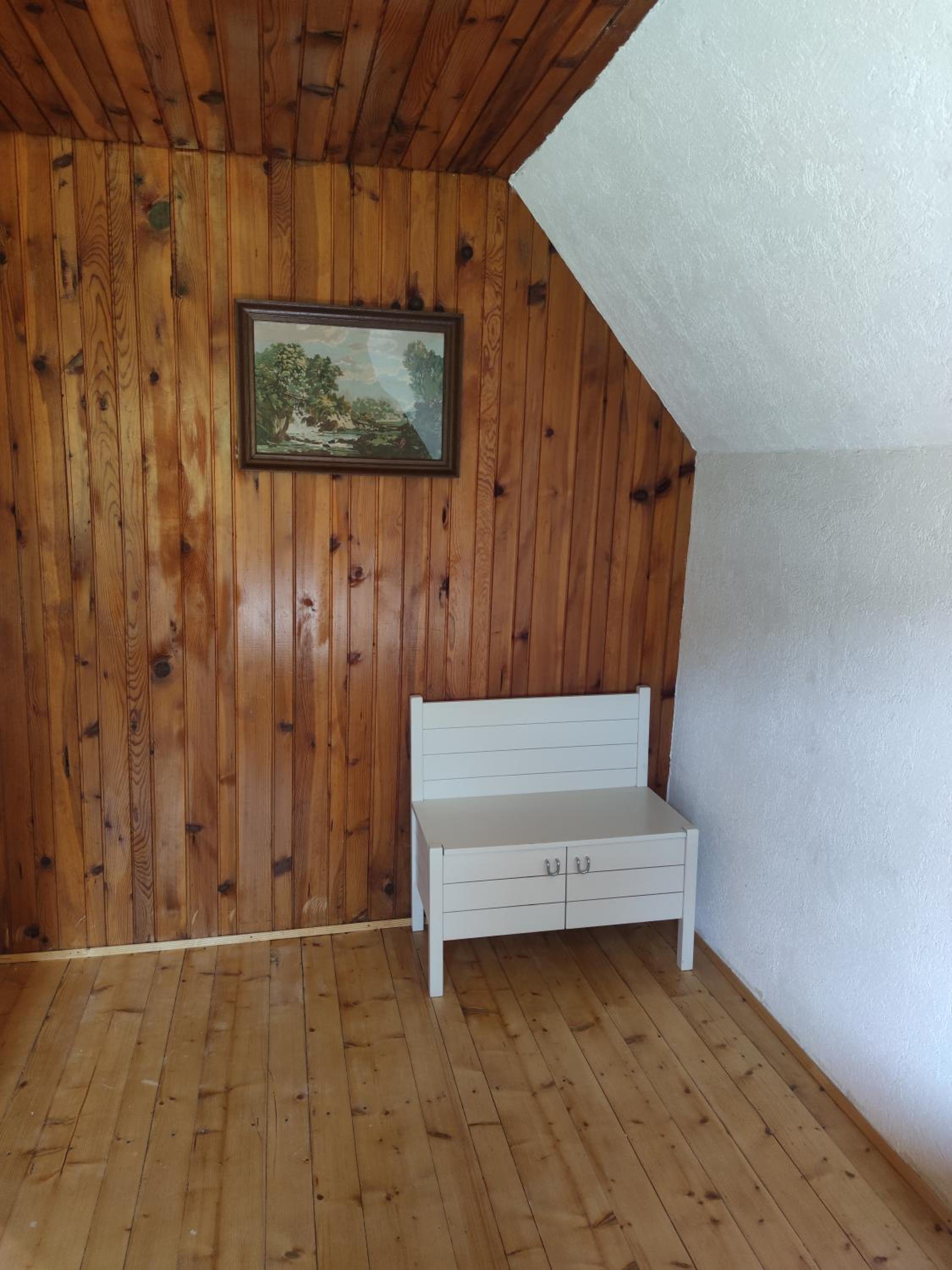 Vukov Konak - Wolf's lodge view 4