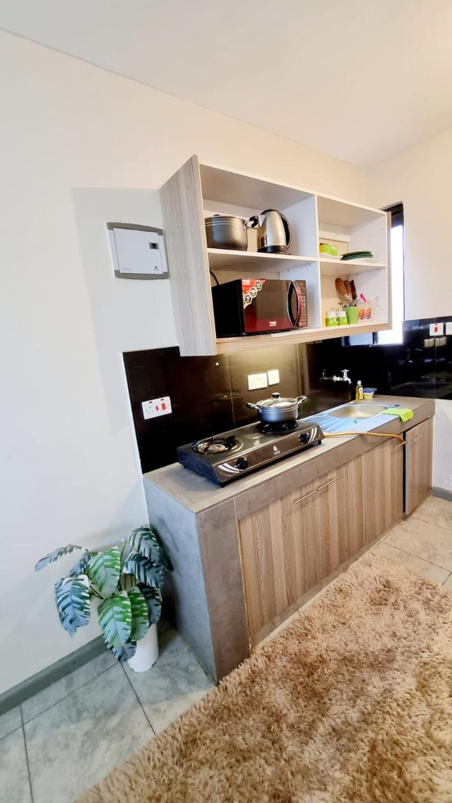 Royal Suburbs by Tsavo Apartments view 3
