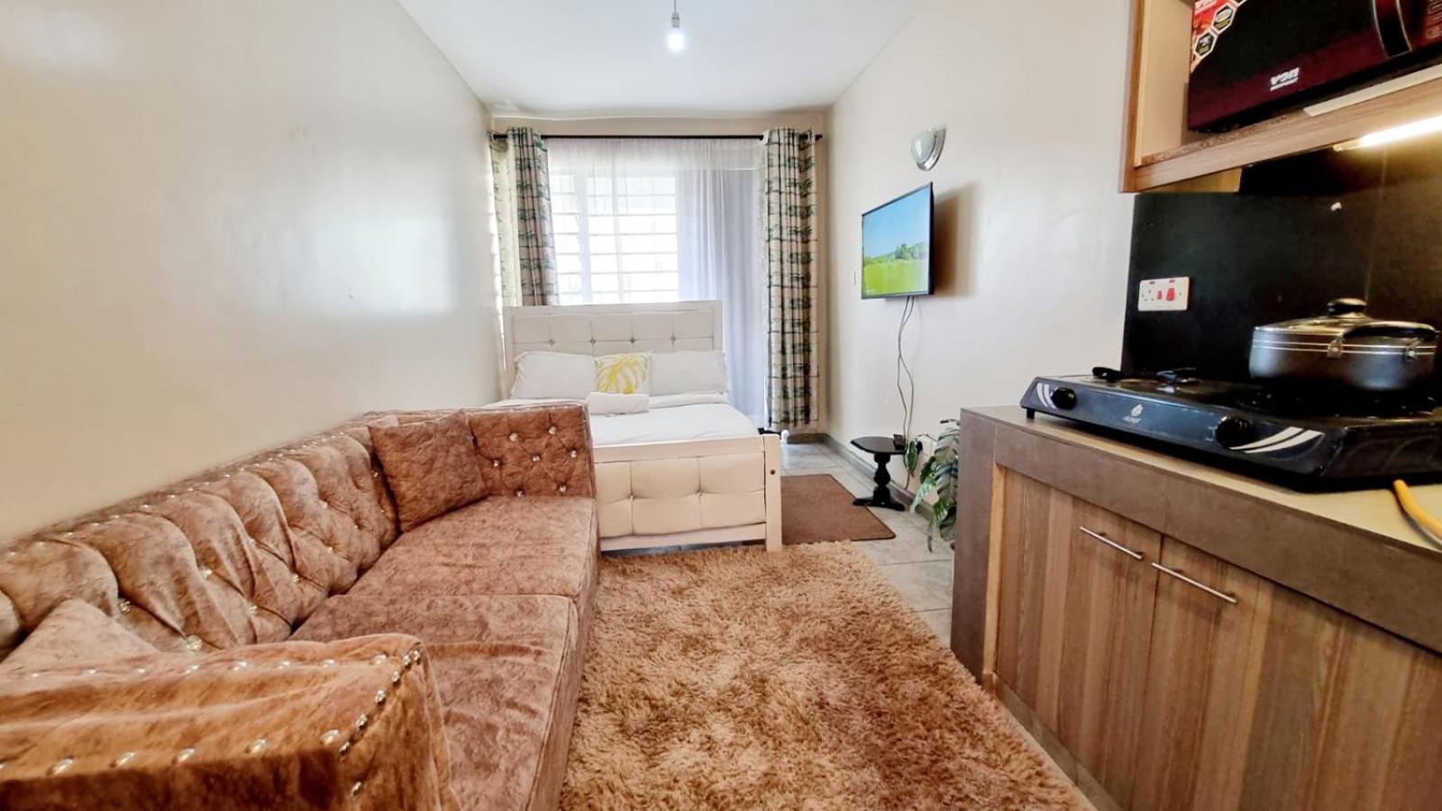 Royal Suburbs by Tsavo Apartments view 4