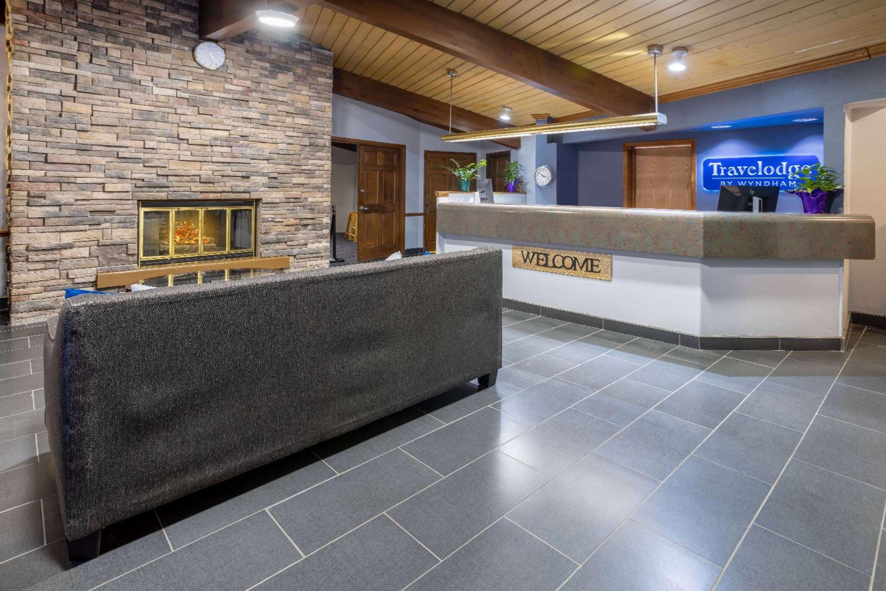 Travelodge by Wyndham Appleton view 2