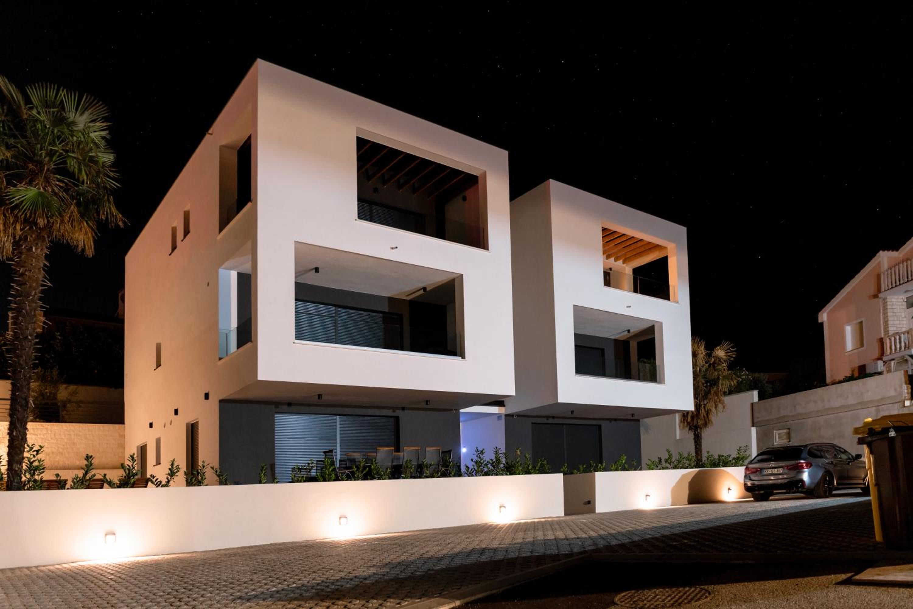 Photo 32