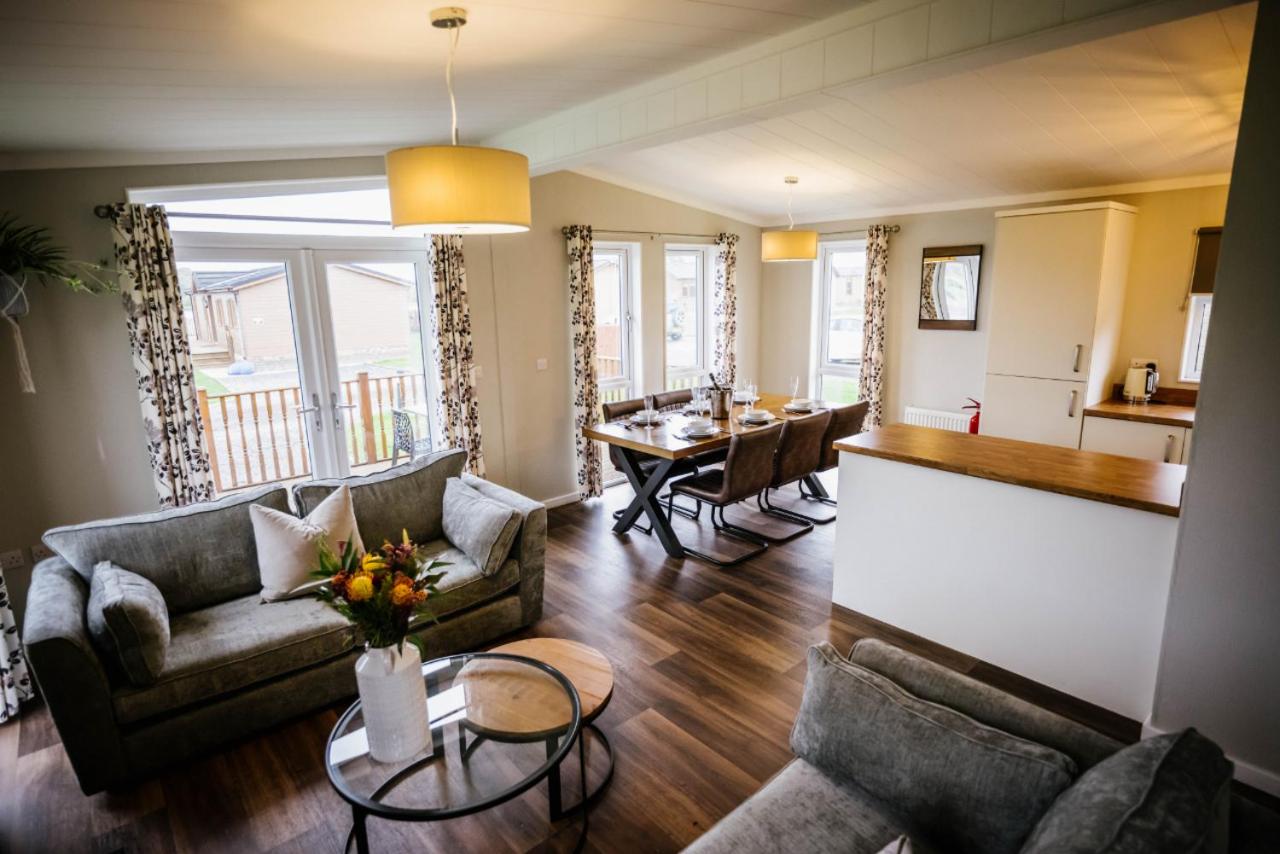 Ream Hills Holiday Park view 2