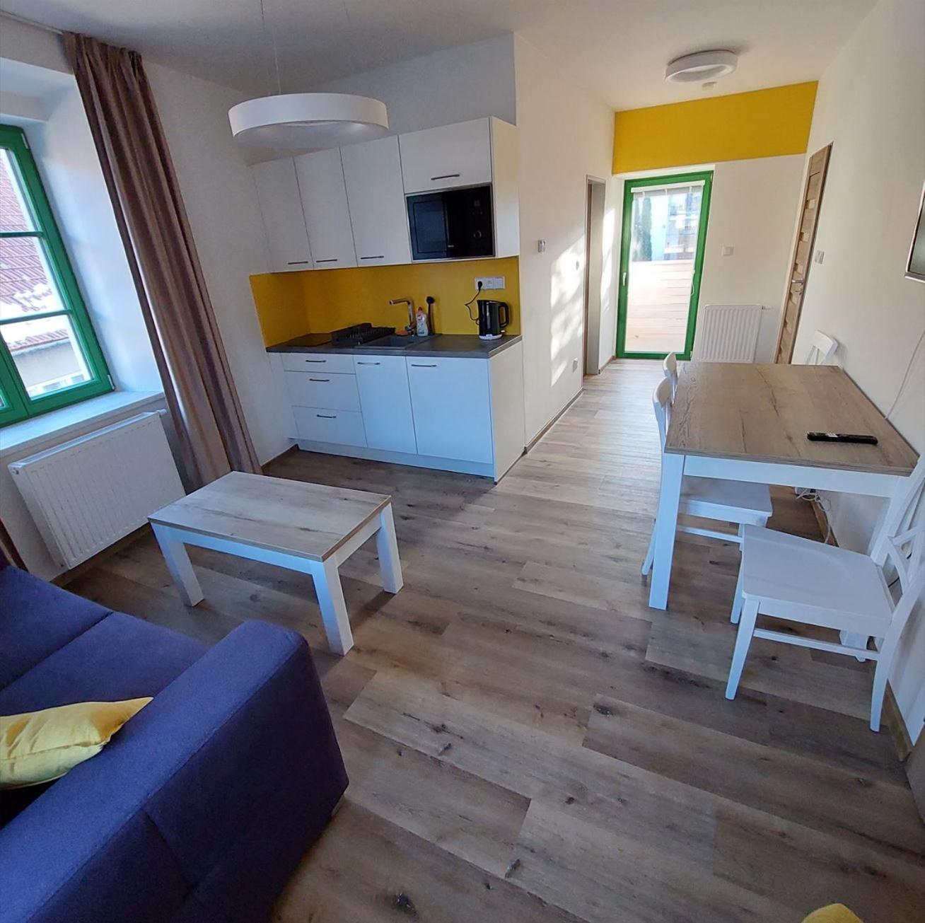 Apartmány Phlora