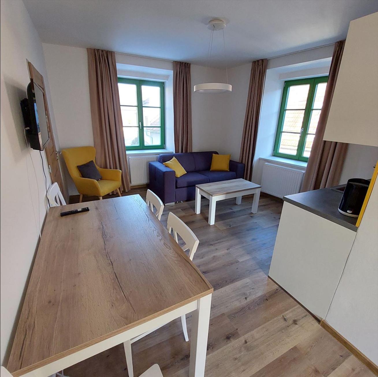 Apartmány Phlora