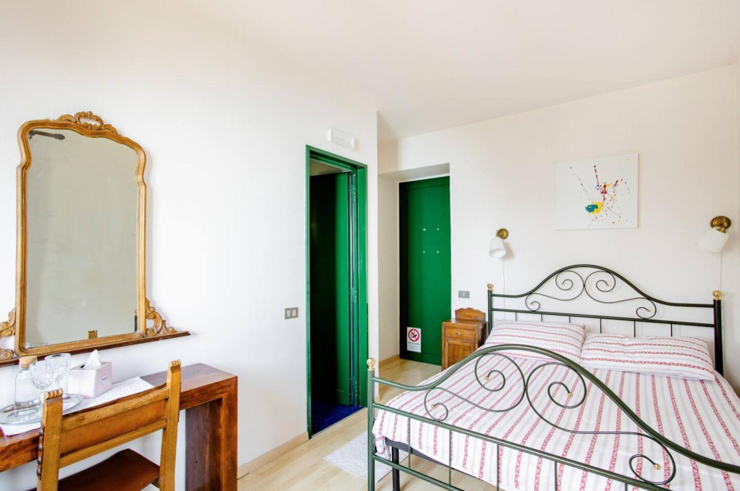 Villa Pizzini Mottarone - Restaurant and rooms view 5