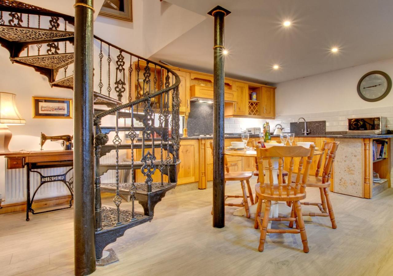 2 Bed in Jeffreyston oc-pw9167 view 2