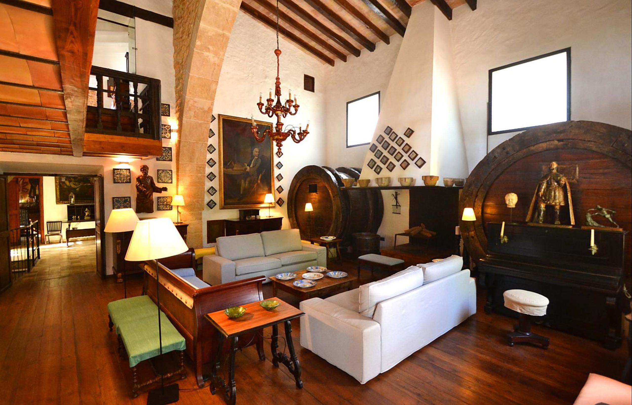 Villa Cas Cosinet by PriorityVillas