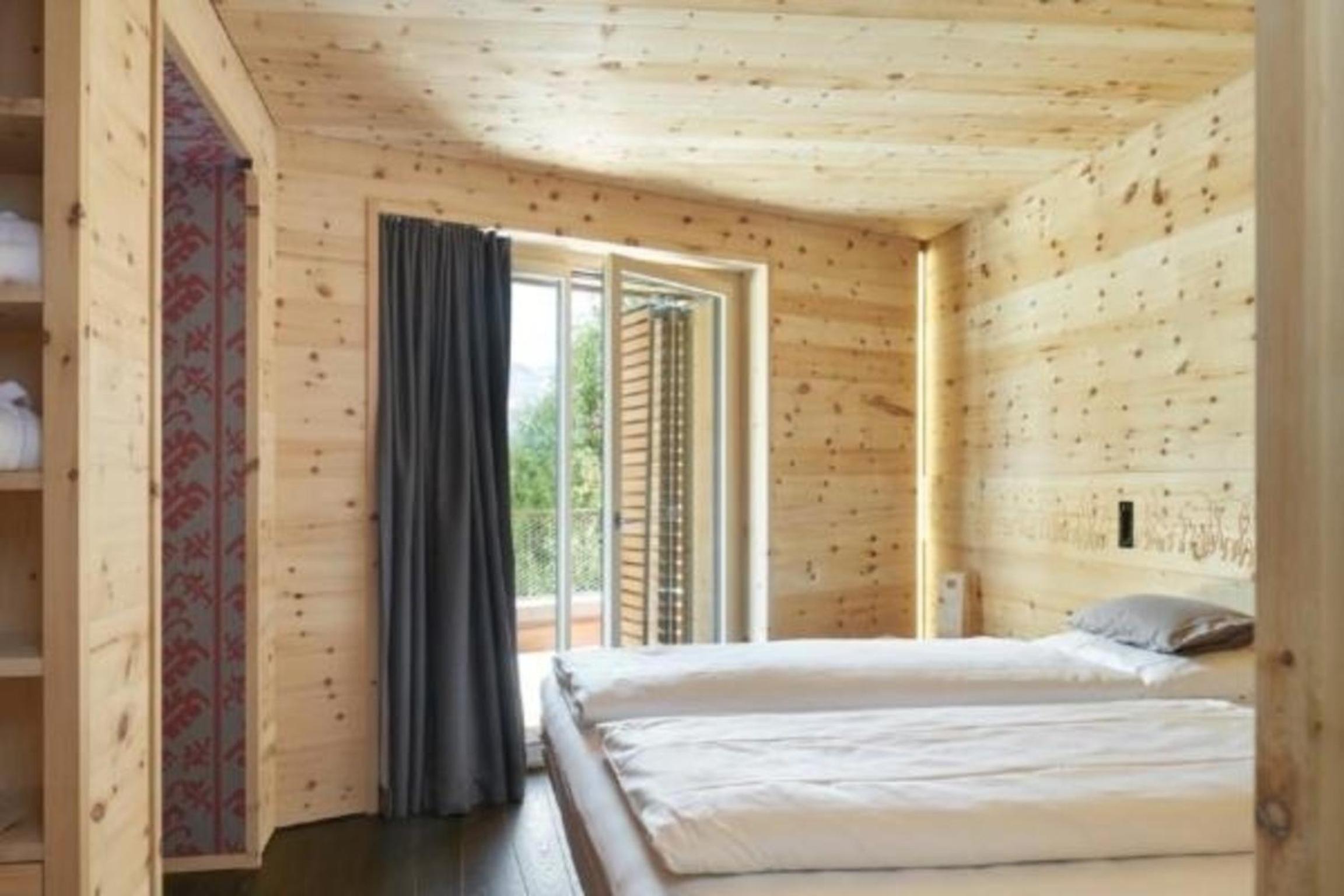 Alpine Lodge 2-Bett-Wohnung Chesa a la Punt