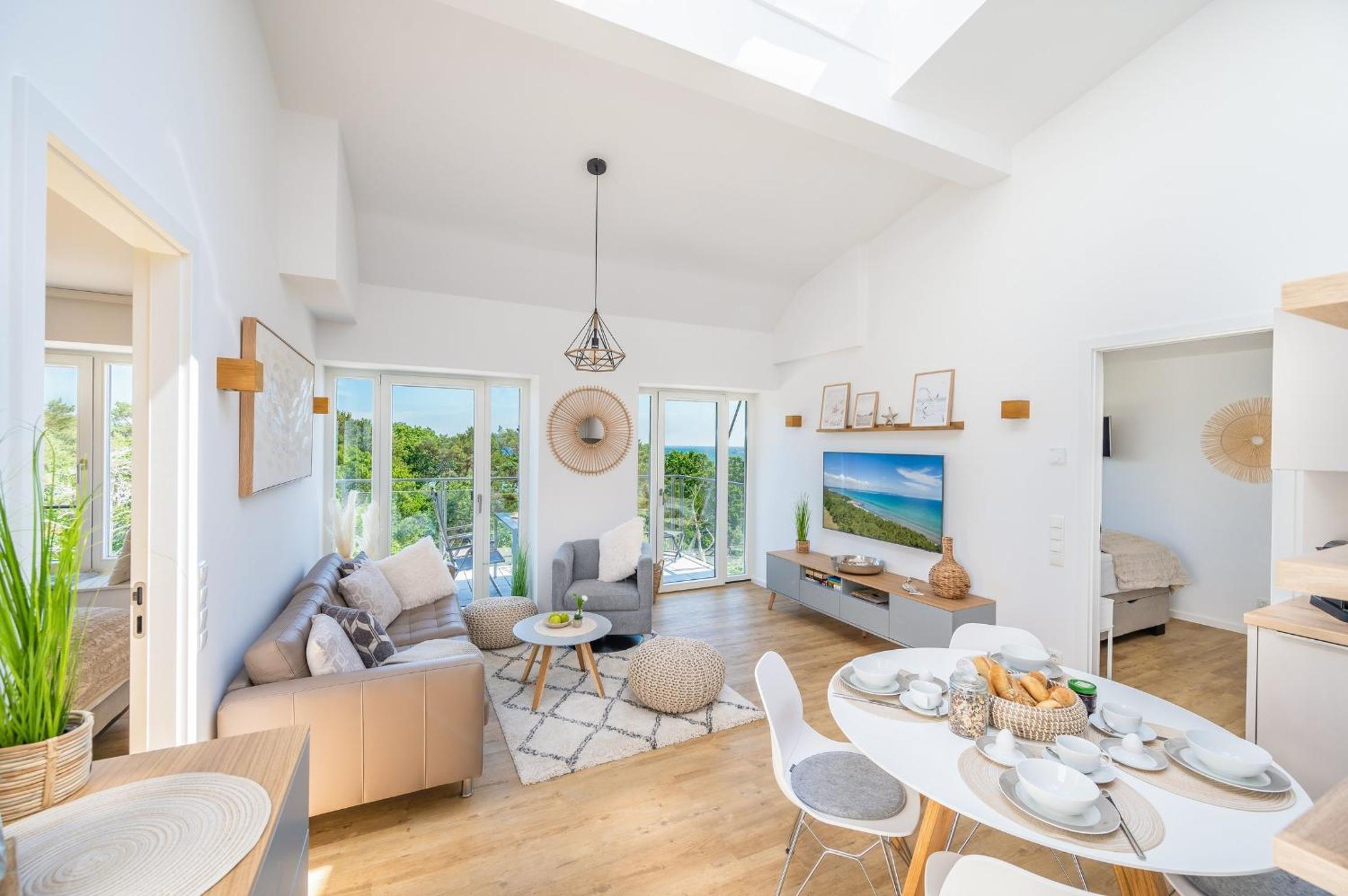 Prora - Ferienwohnung mit Sauna, Meerblick, Waschmaschine und Strandkorb am Strand - Wellenblick