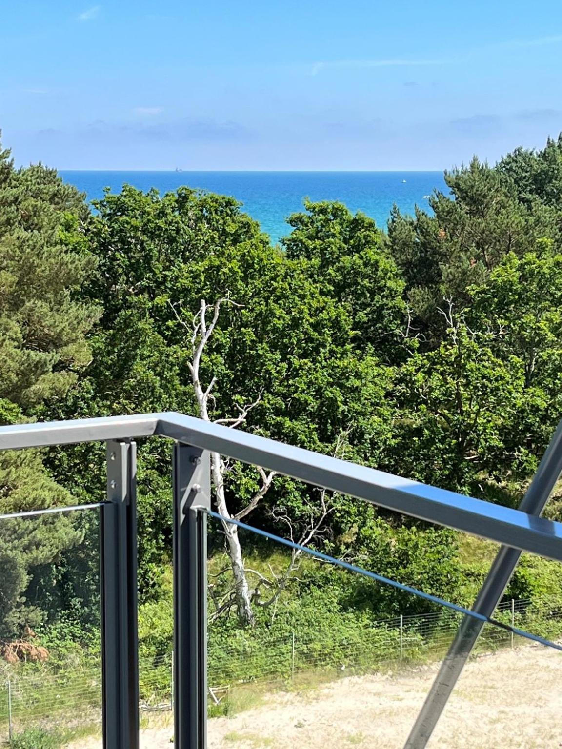 Prora - Ferienwohnung mit Sauna, Meerblick, Waschmaschine und Strandkorb am Strand - Wellenblick