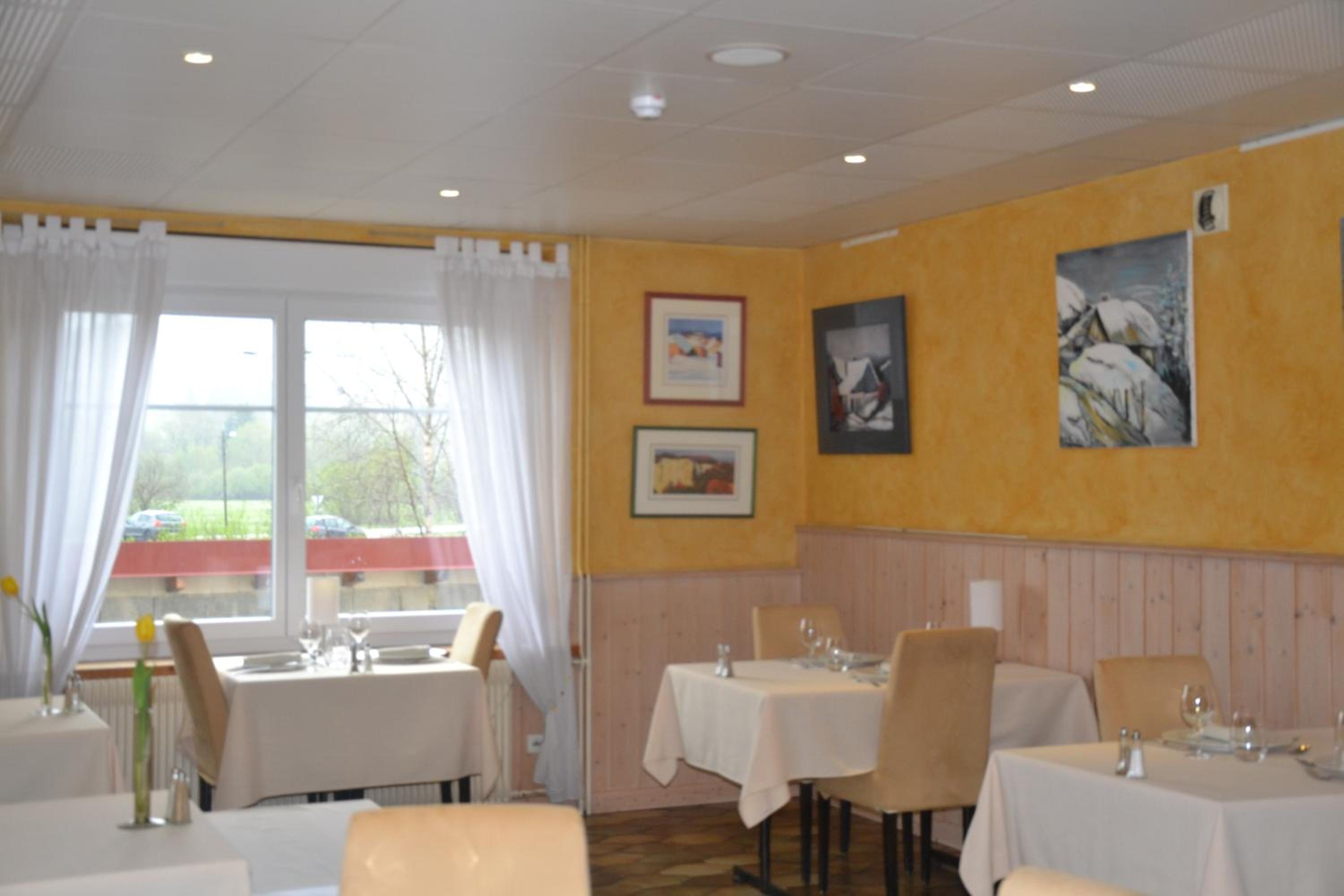 restaurant