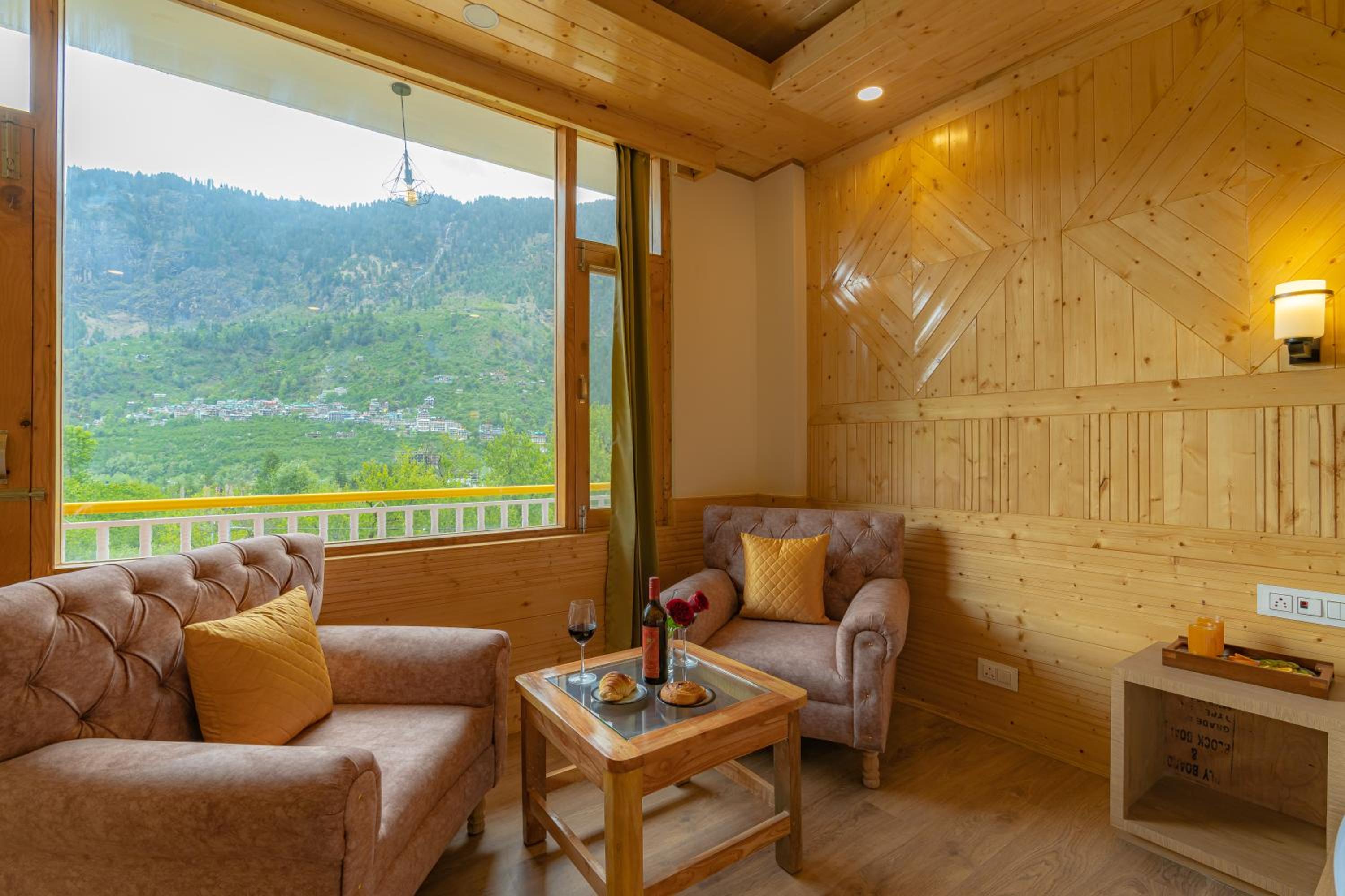 The Social Stays Manali
