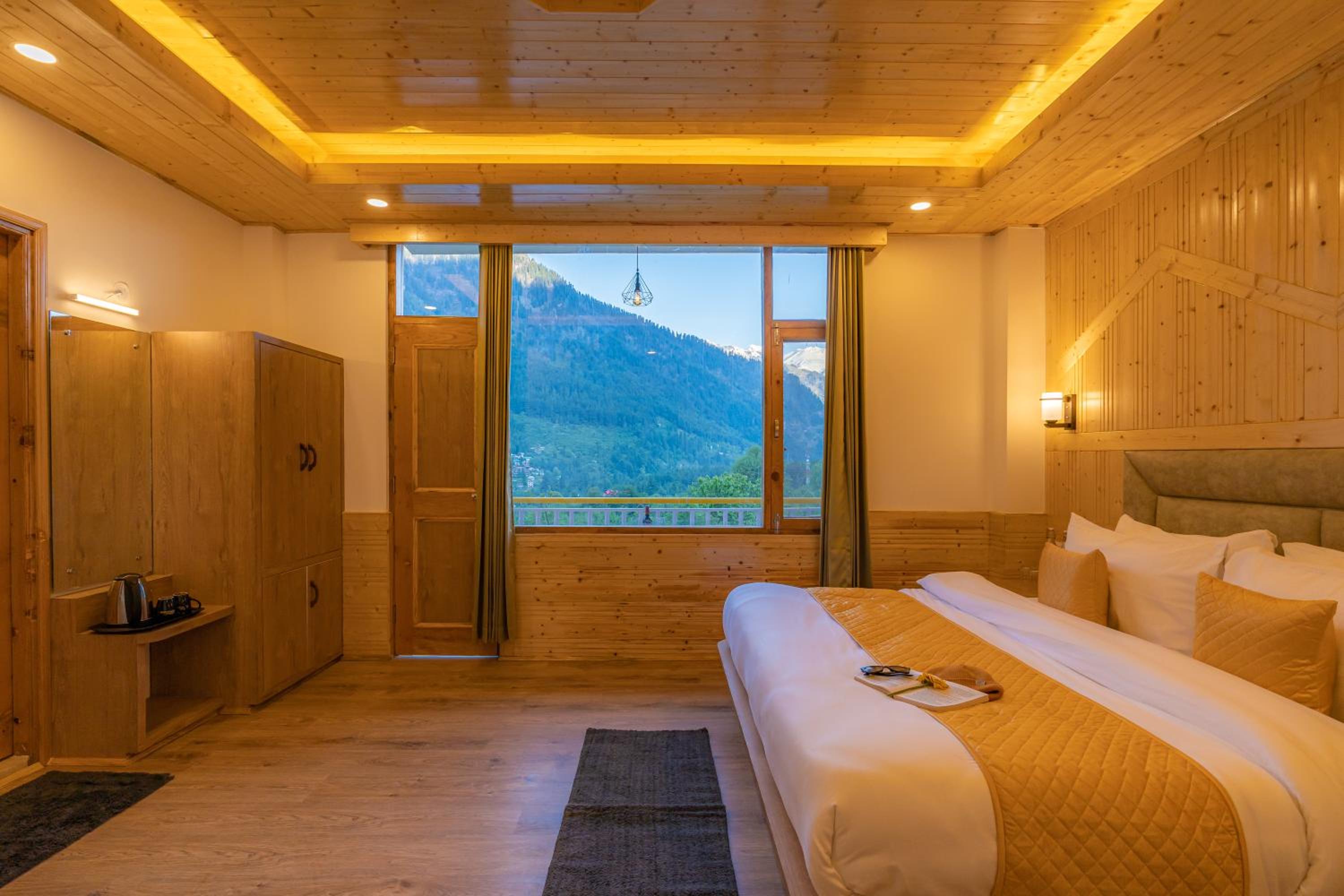 The Social Stays Manali