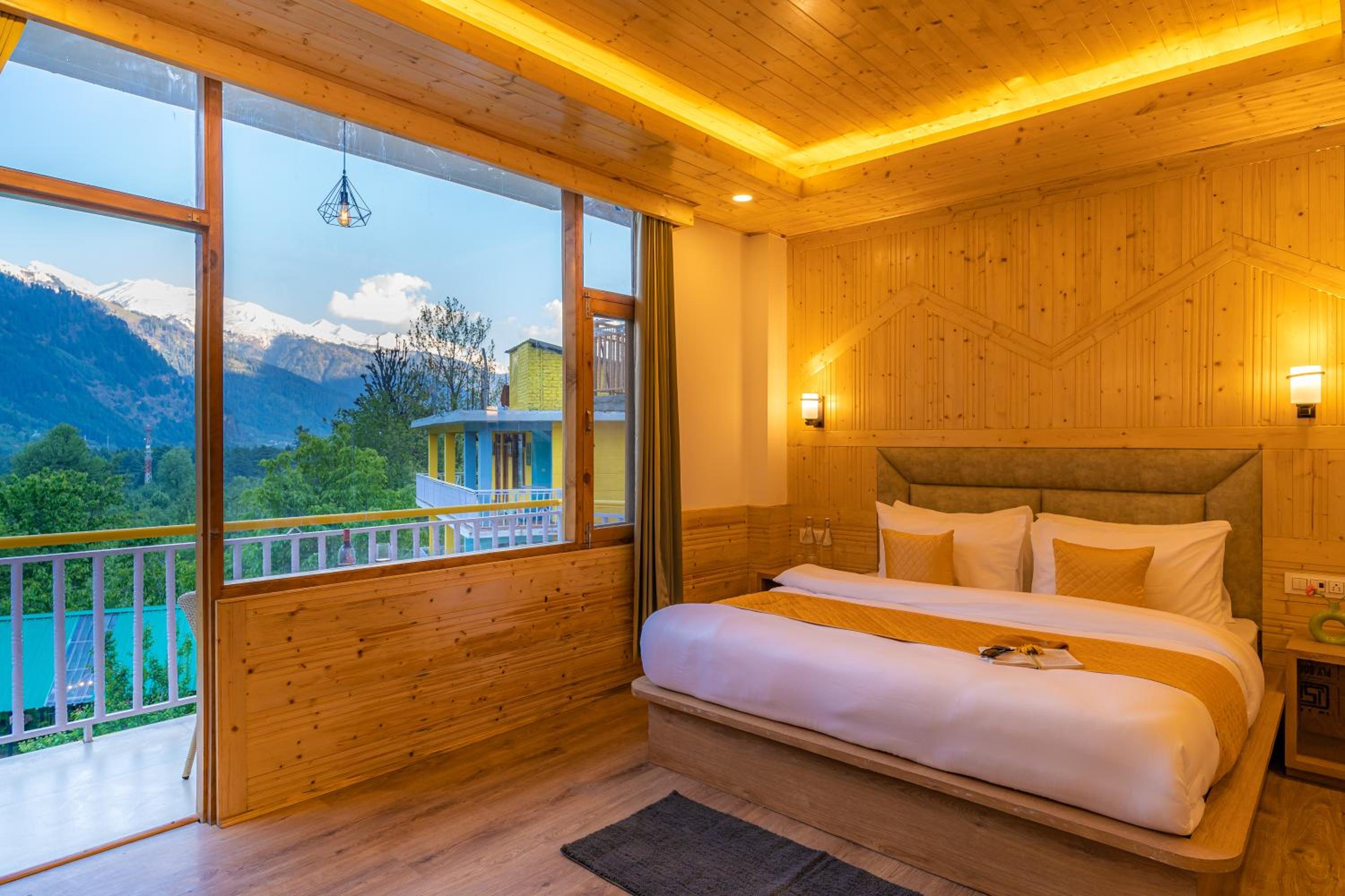 The Social Stays Manali