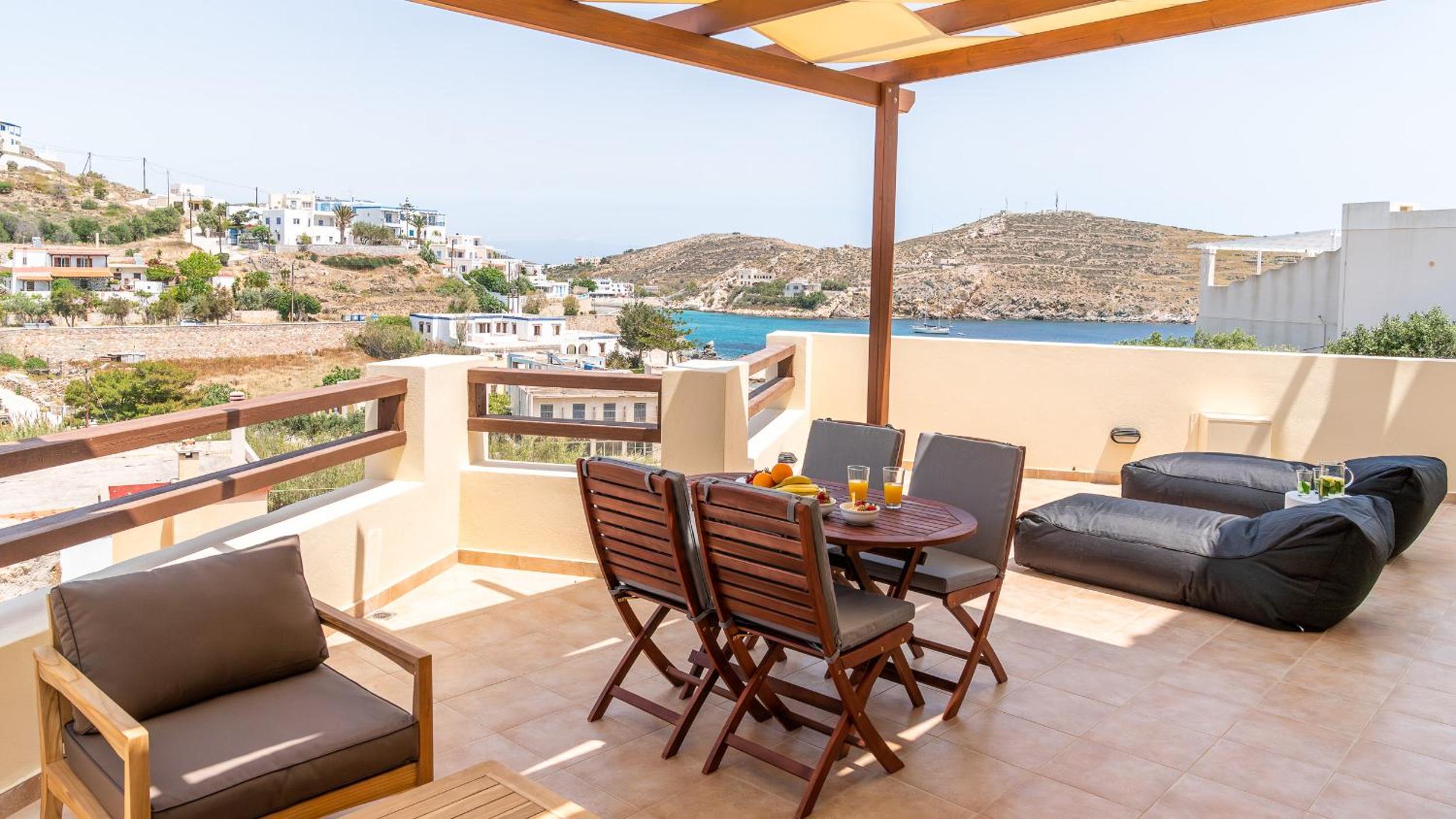 Syra Suites