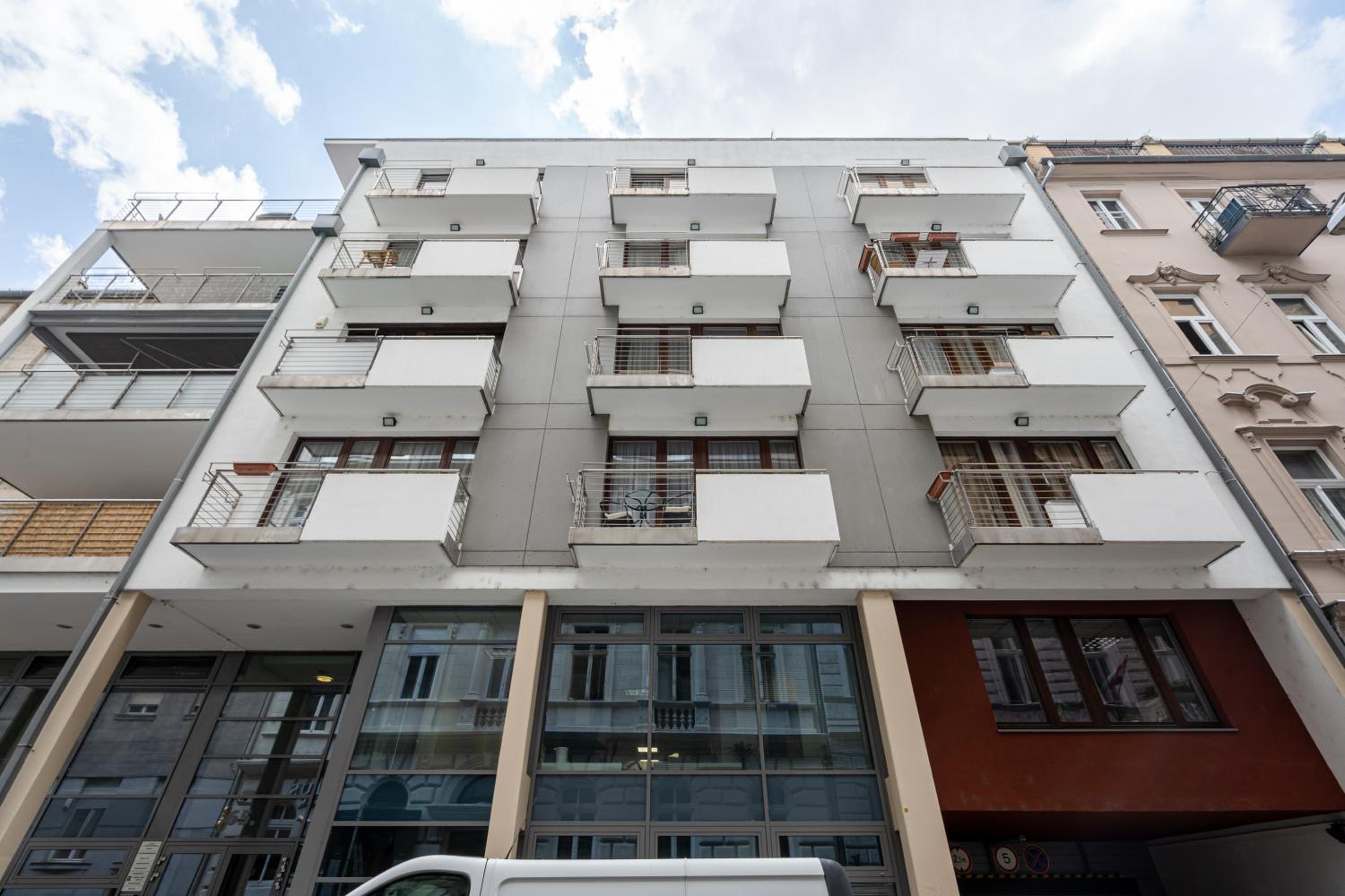 Paulay Private Apartment view 2