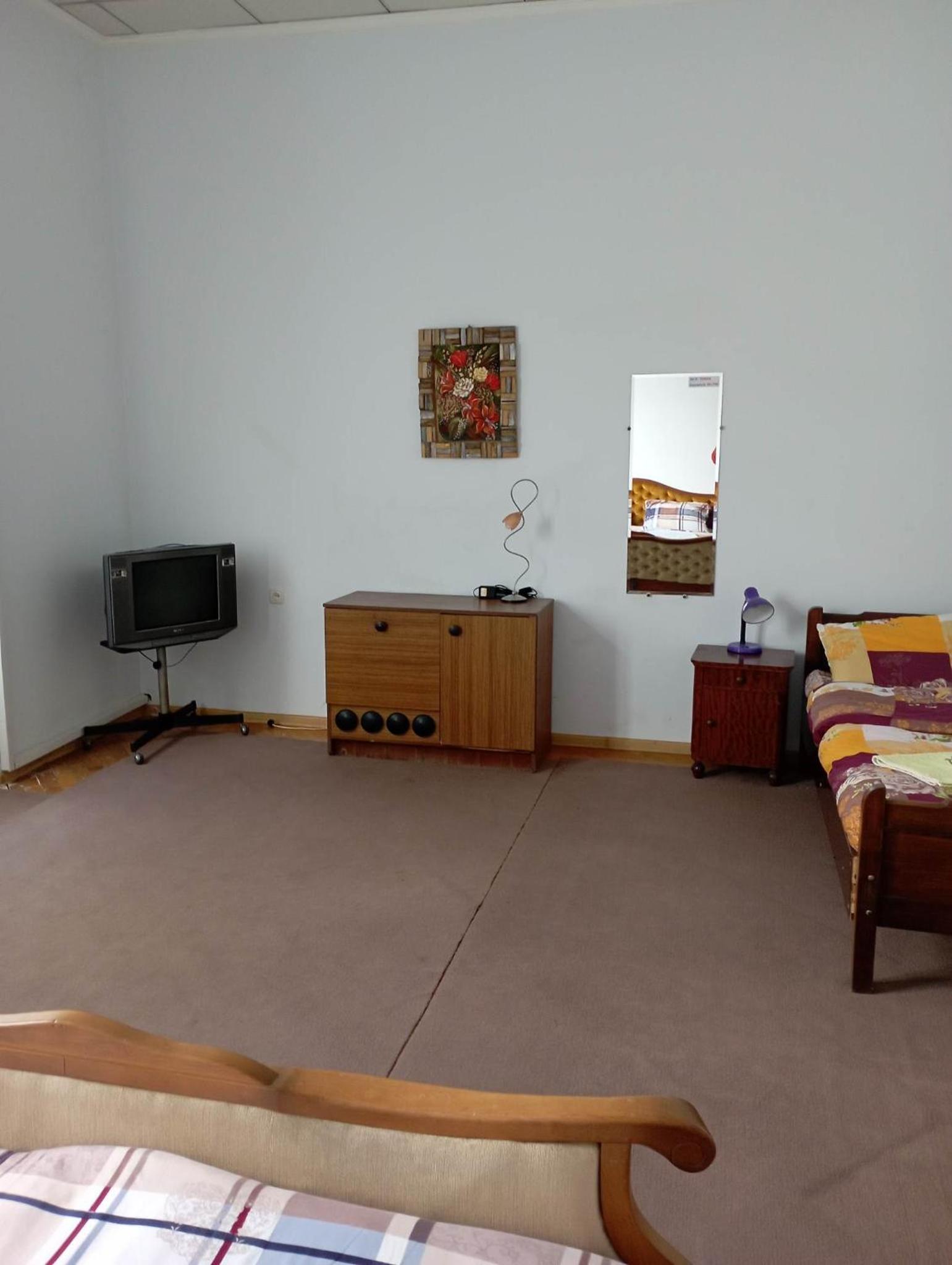 Photo 32