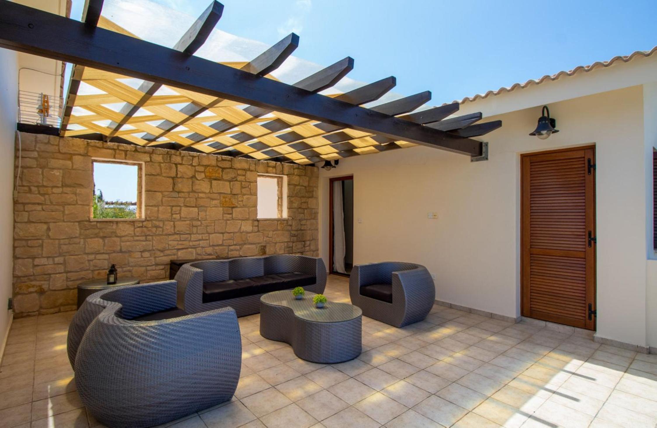 Golf Villa in Aphrodite Hills HG07